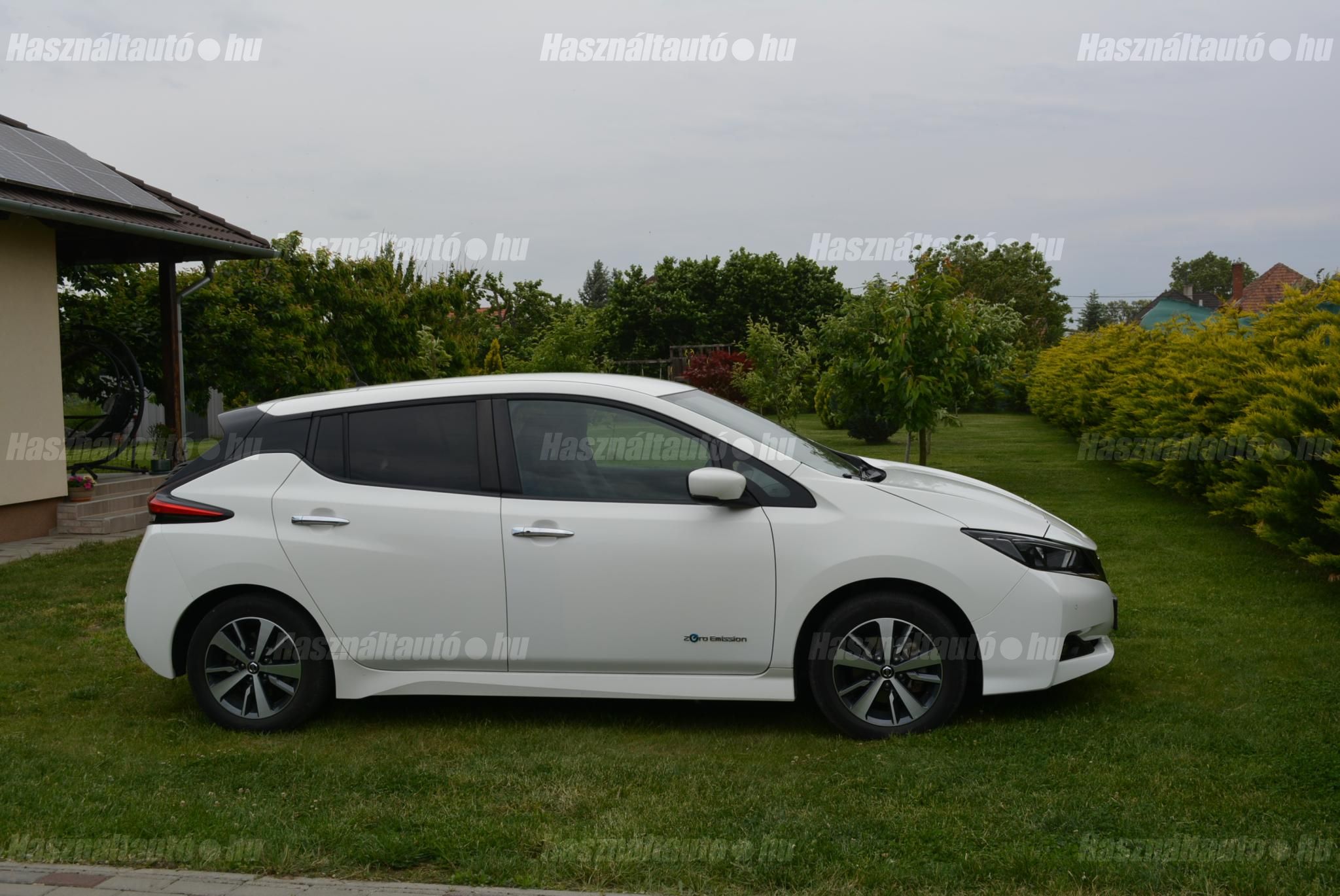 NISSAN LEAF 2018/7 - 1