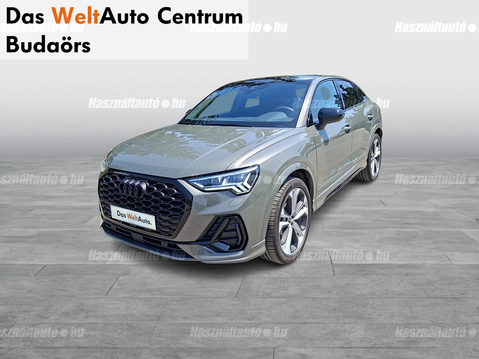 AUDI Q3 2025/11 - 1