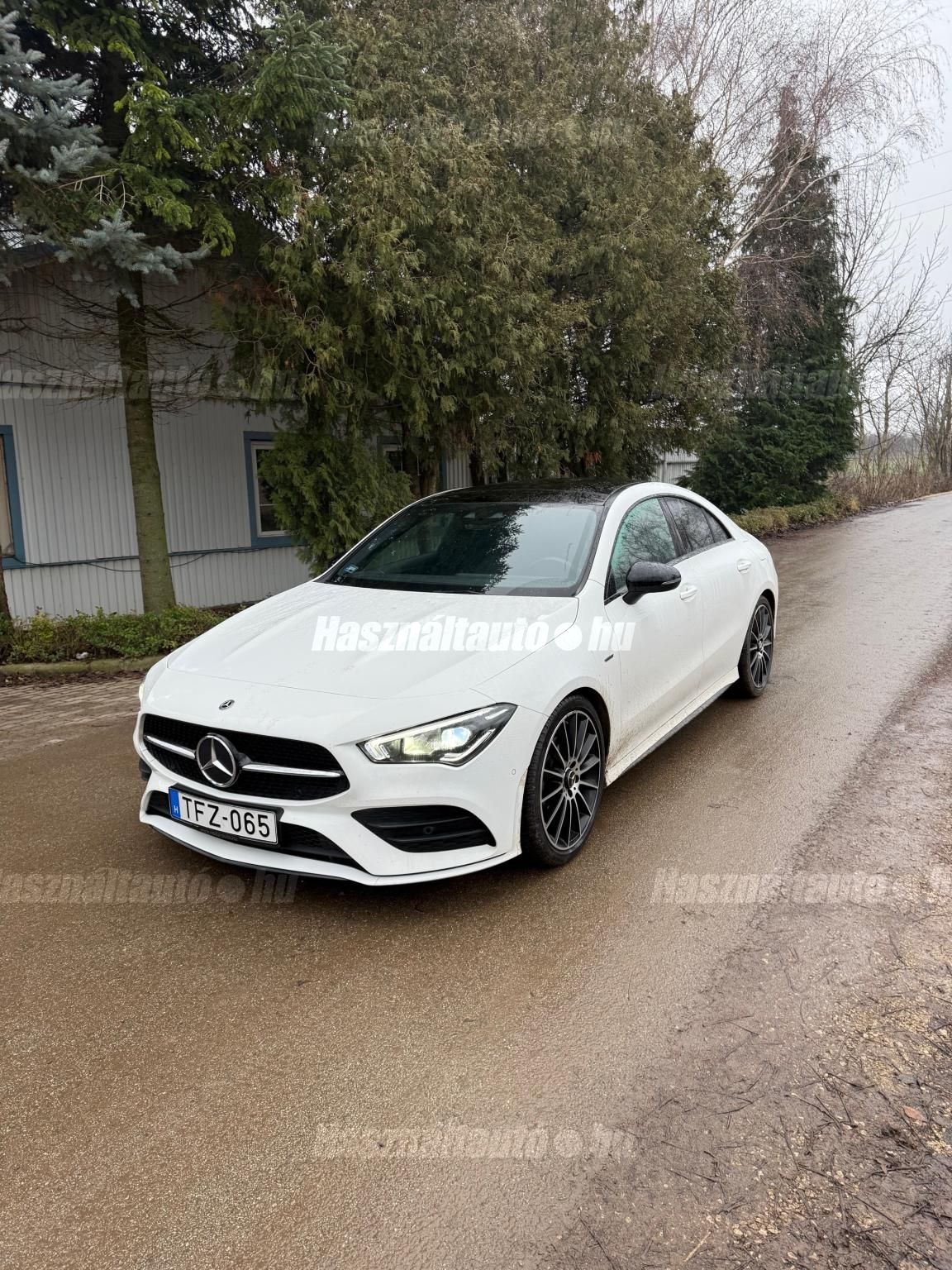 MERCEDES-BENZ CLA 200 2021/4 - 1