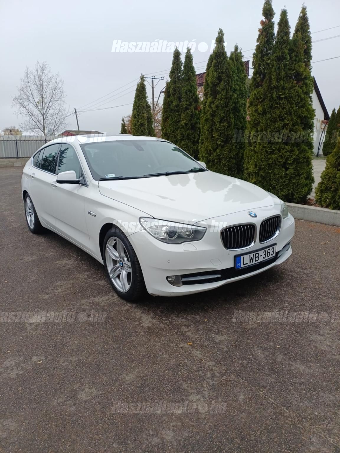 BMW GRAN TURISMO 2011/3 - 1
