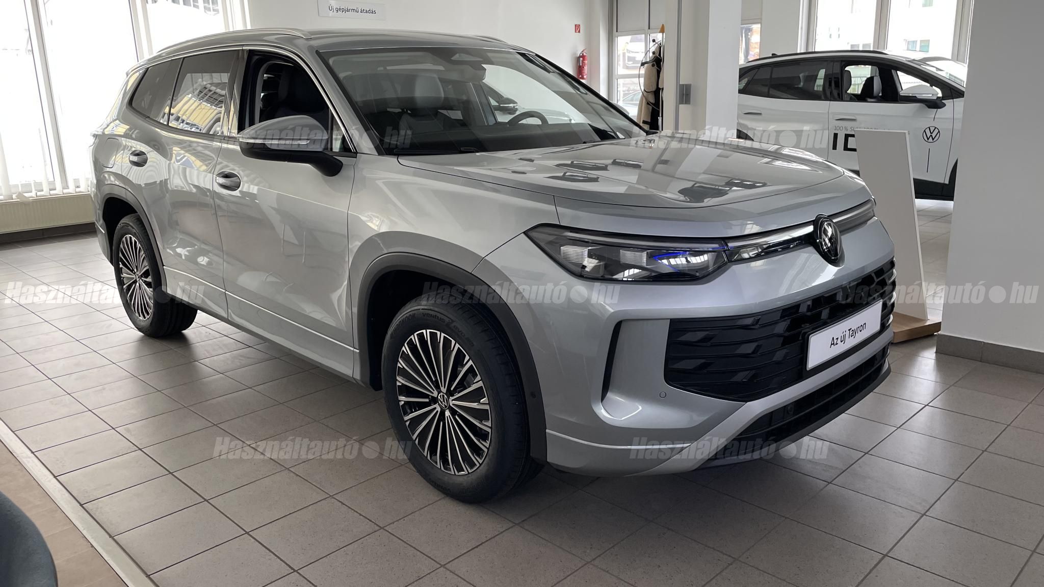 VOLKSWAGEN TAYRON 2025 - 1