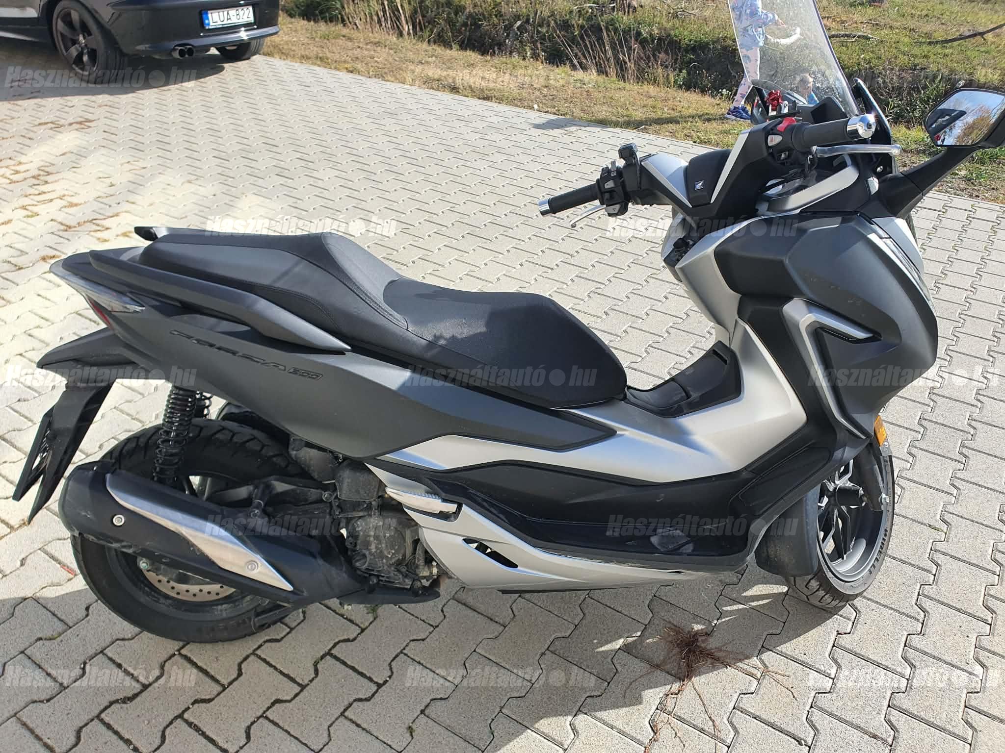 HONDA FORZA 300 2019/6 - 1