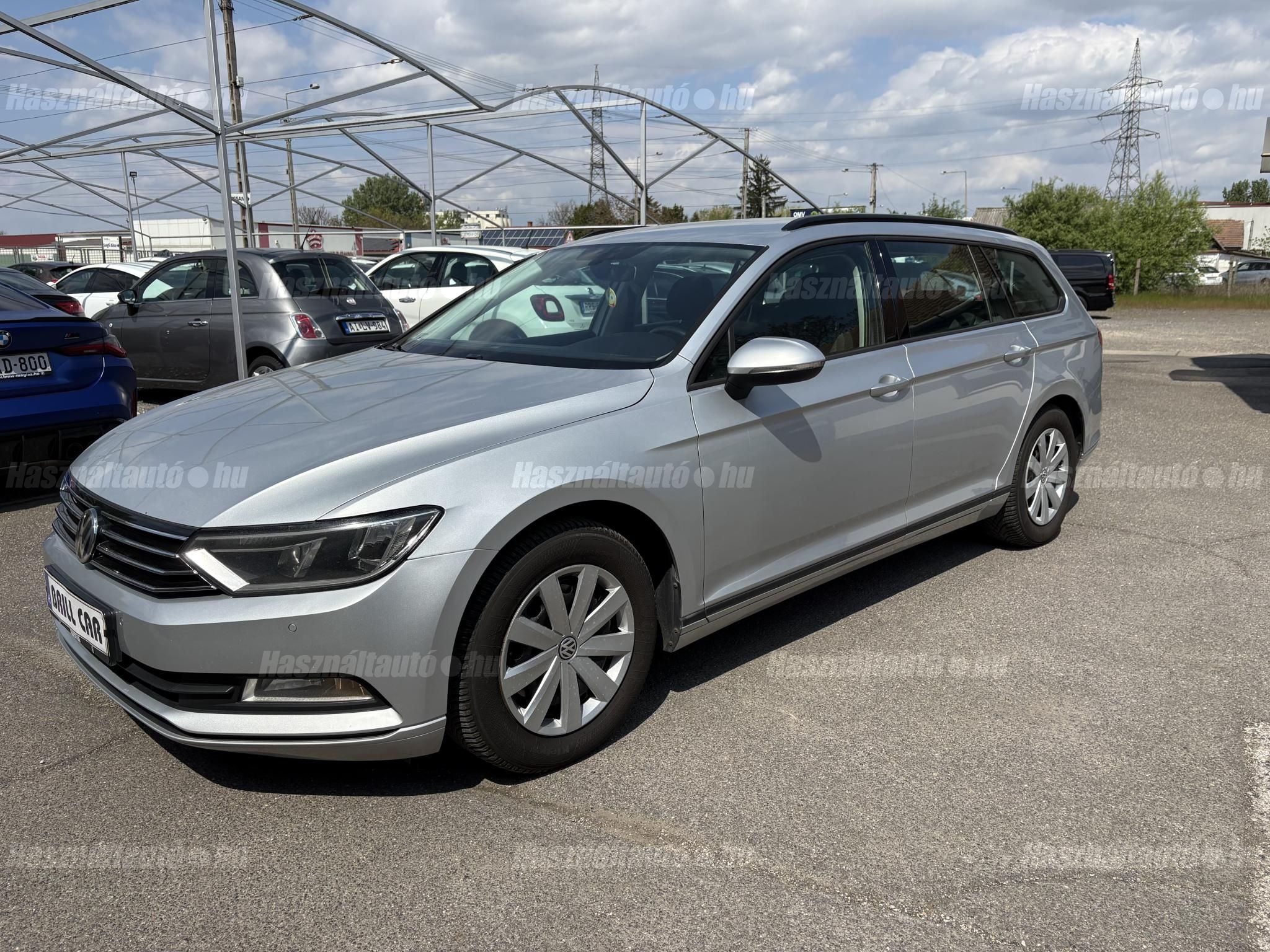 VOLKSWAGEN PASSAT VIII 2015/3 - 1