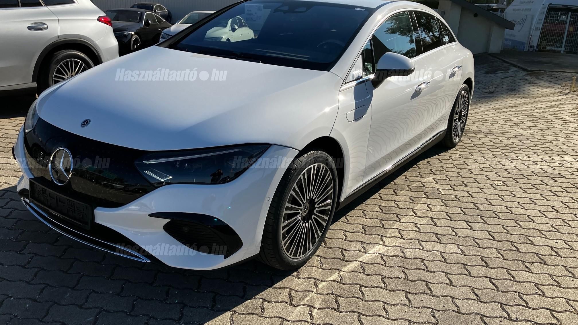 MERCEDES-BENZ EQE 2025 - 1