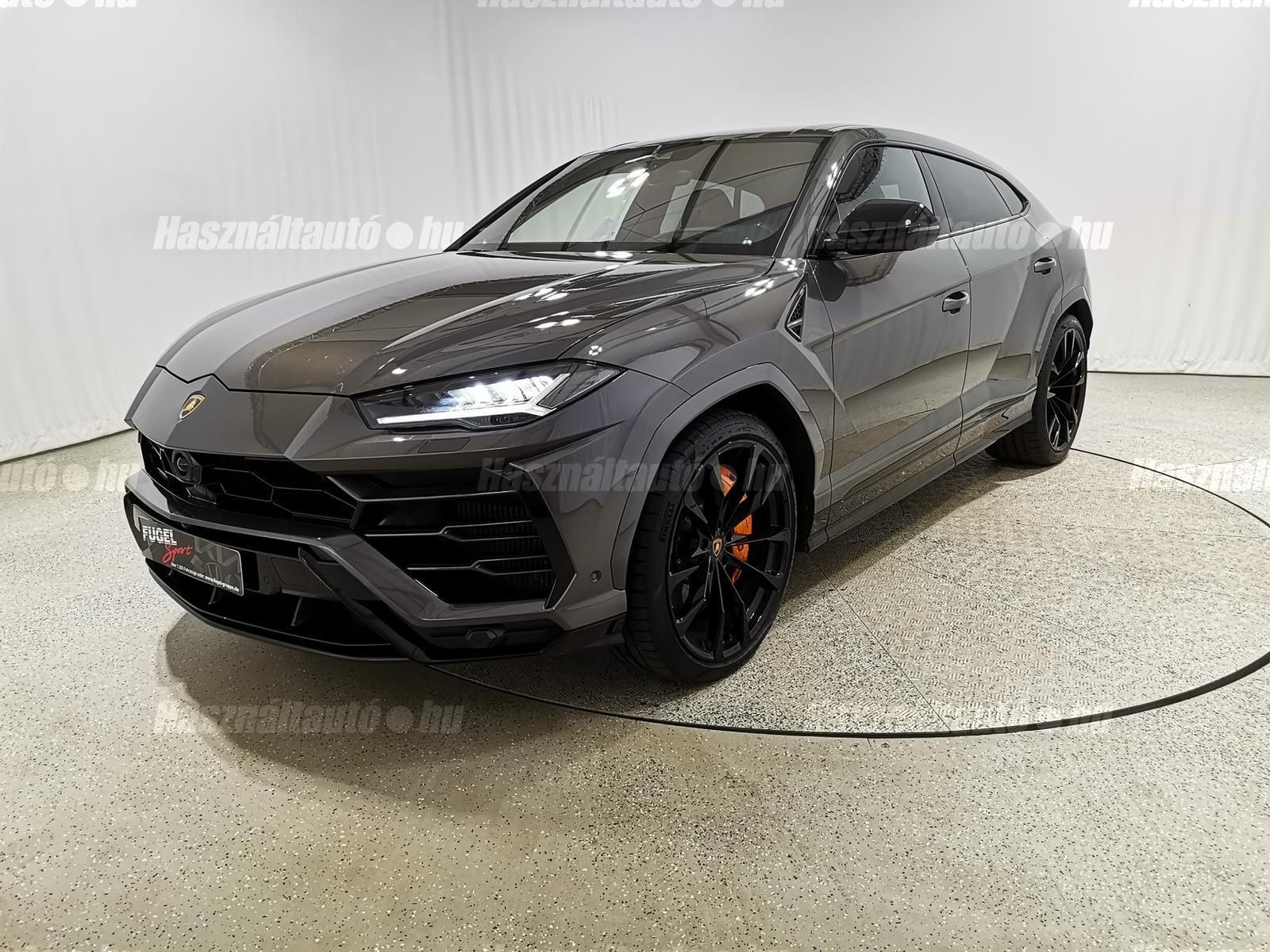LAMBORGHINI URUS 2021 - 1
