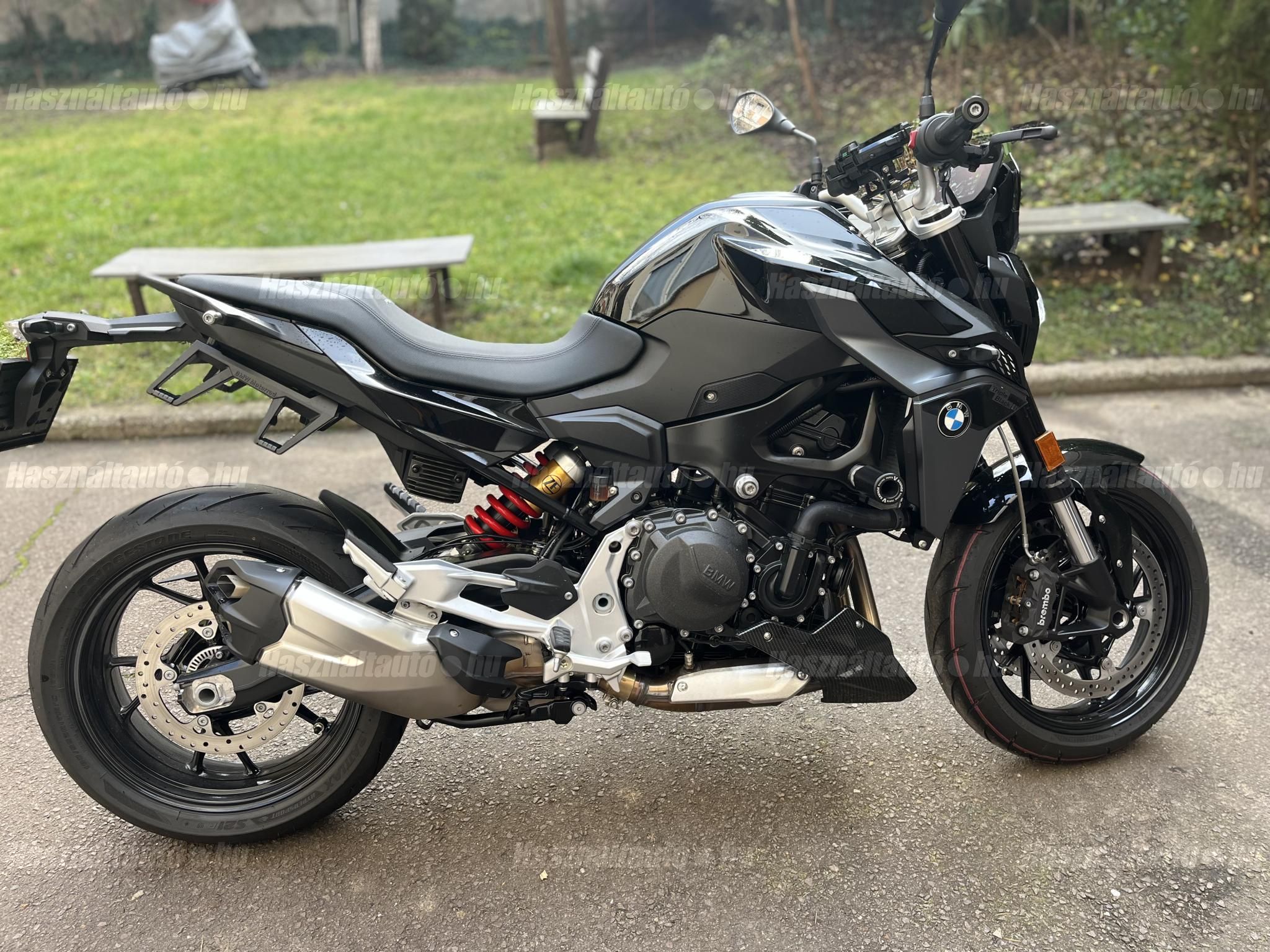 BMW F 900 R 2024 - 1