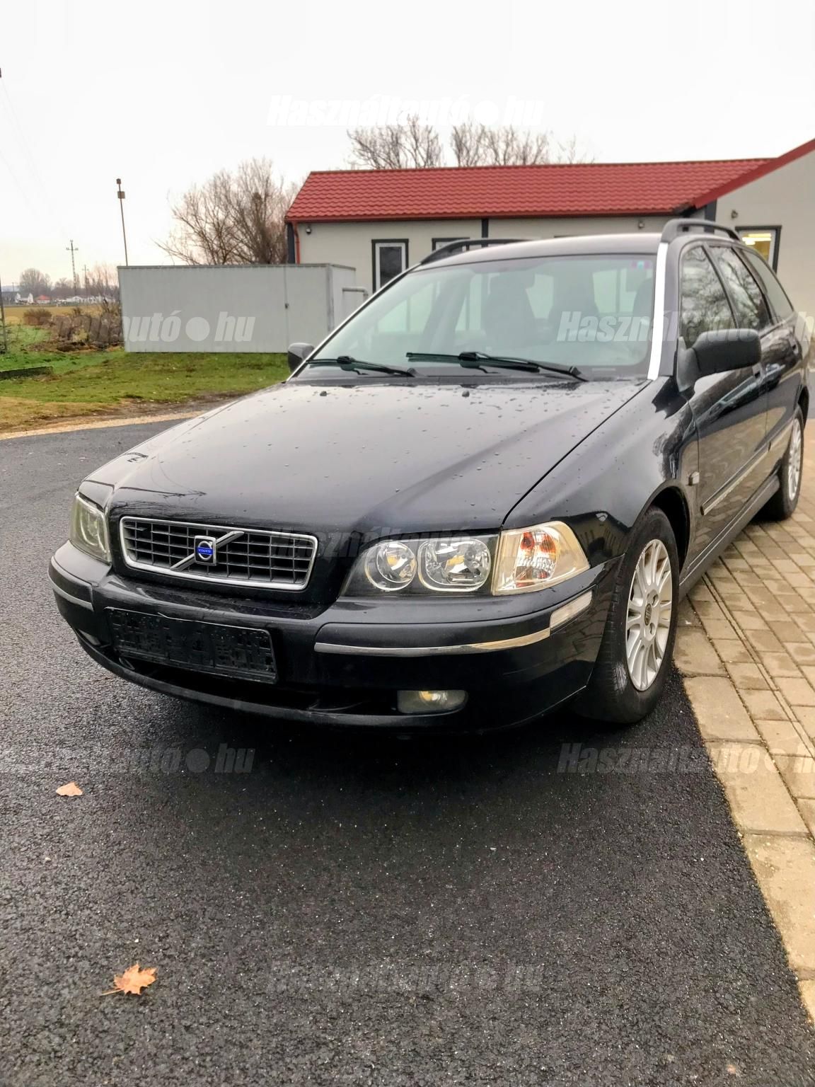 VOLVO V40 2004/10 - 1