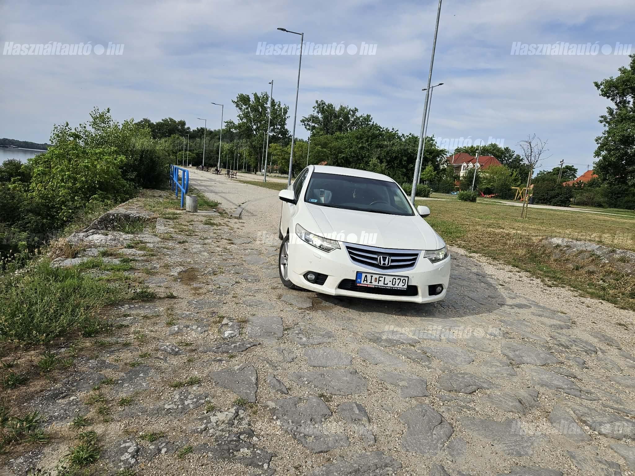 HONDA ACCORD 2012/5 - 1