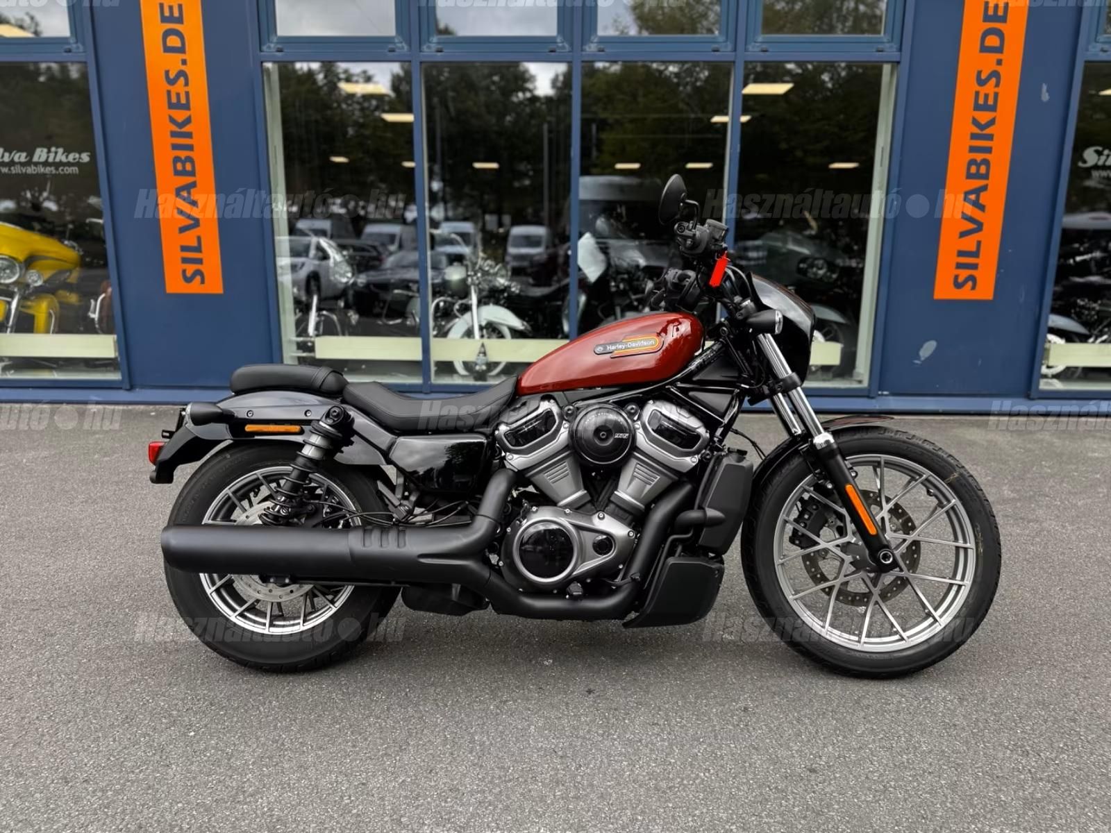 HARLEY-DAVIDSON NIGHTSTER 2024/2 - 1