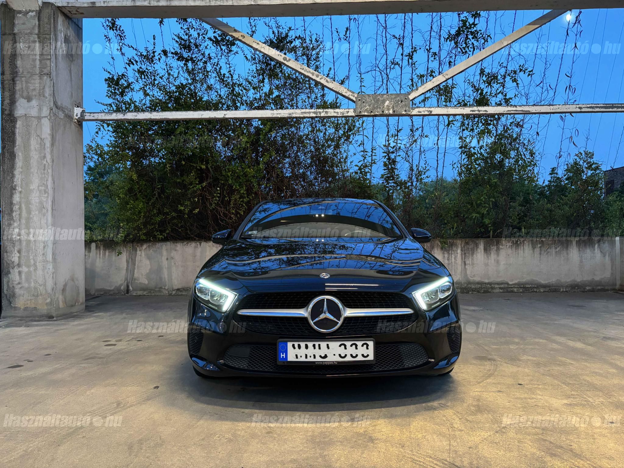 MERCEDES-BENZ A-OSZTÁLY 2020/12 - 1