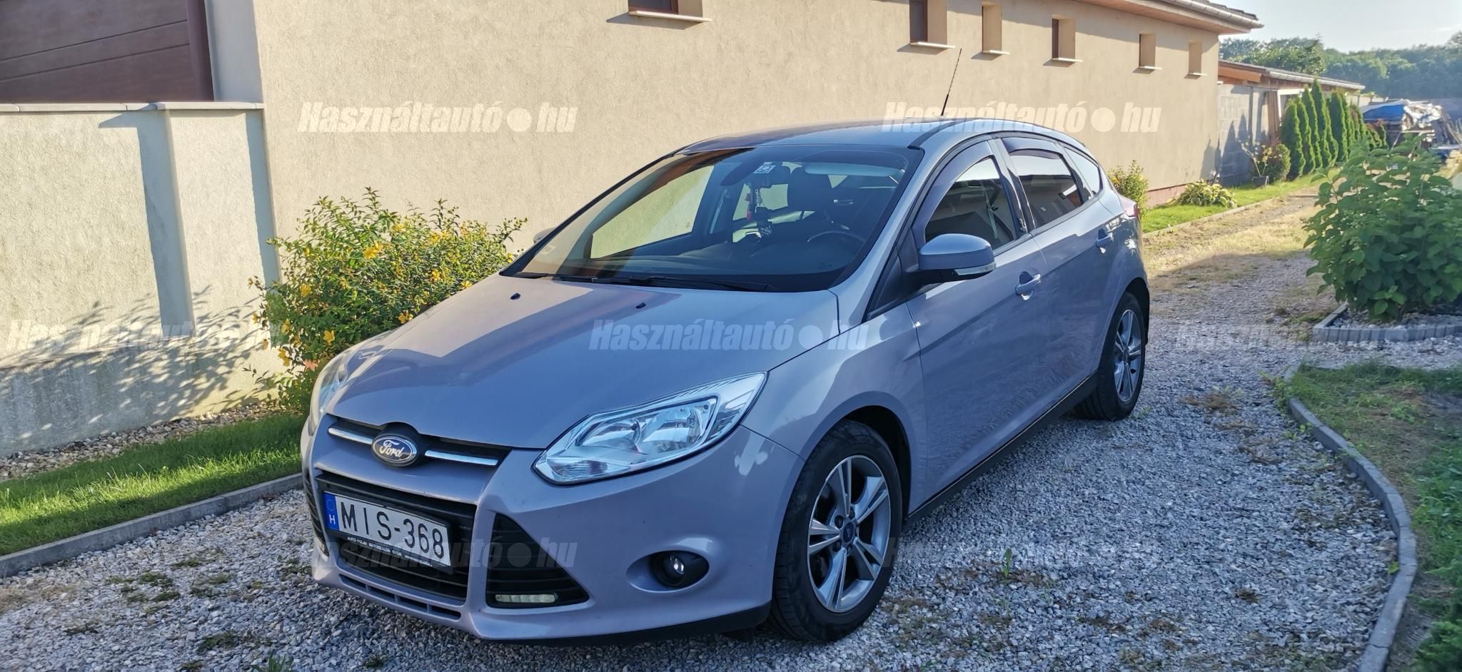FORD FOCUS 2013 - 1