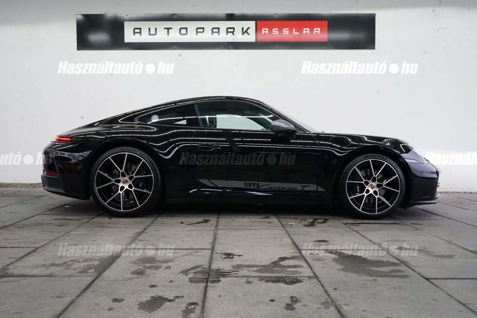 PORSCHE 911 2025 - 1