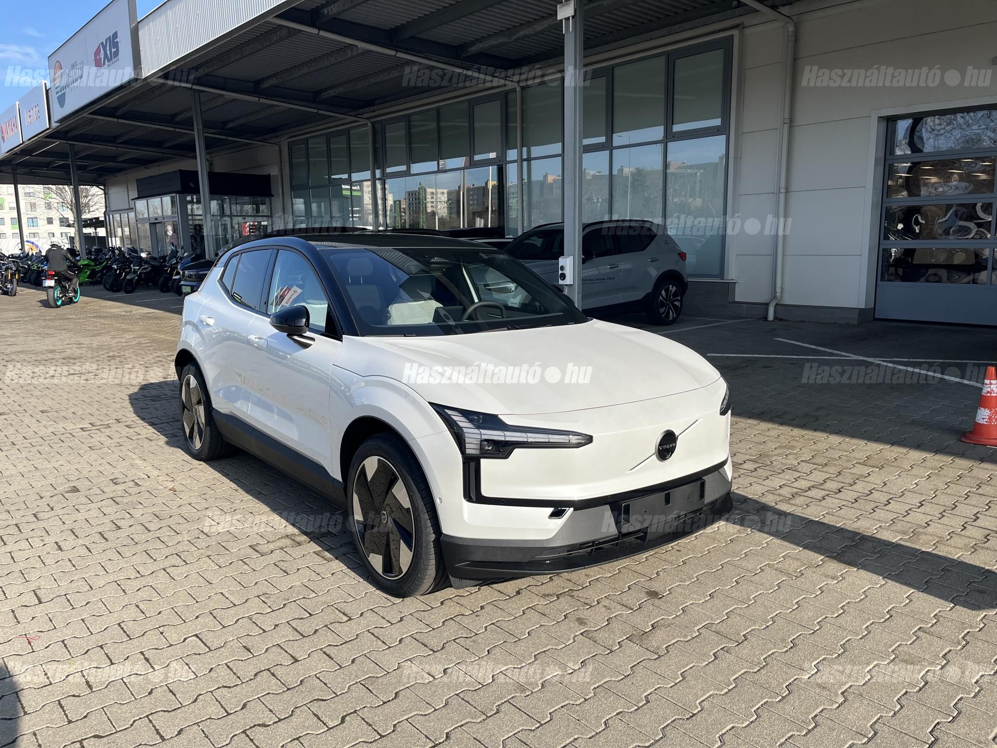 VOLVO EX30 2025/1 - 1
