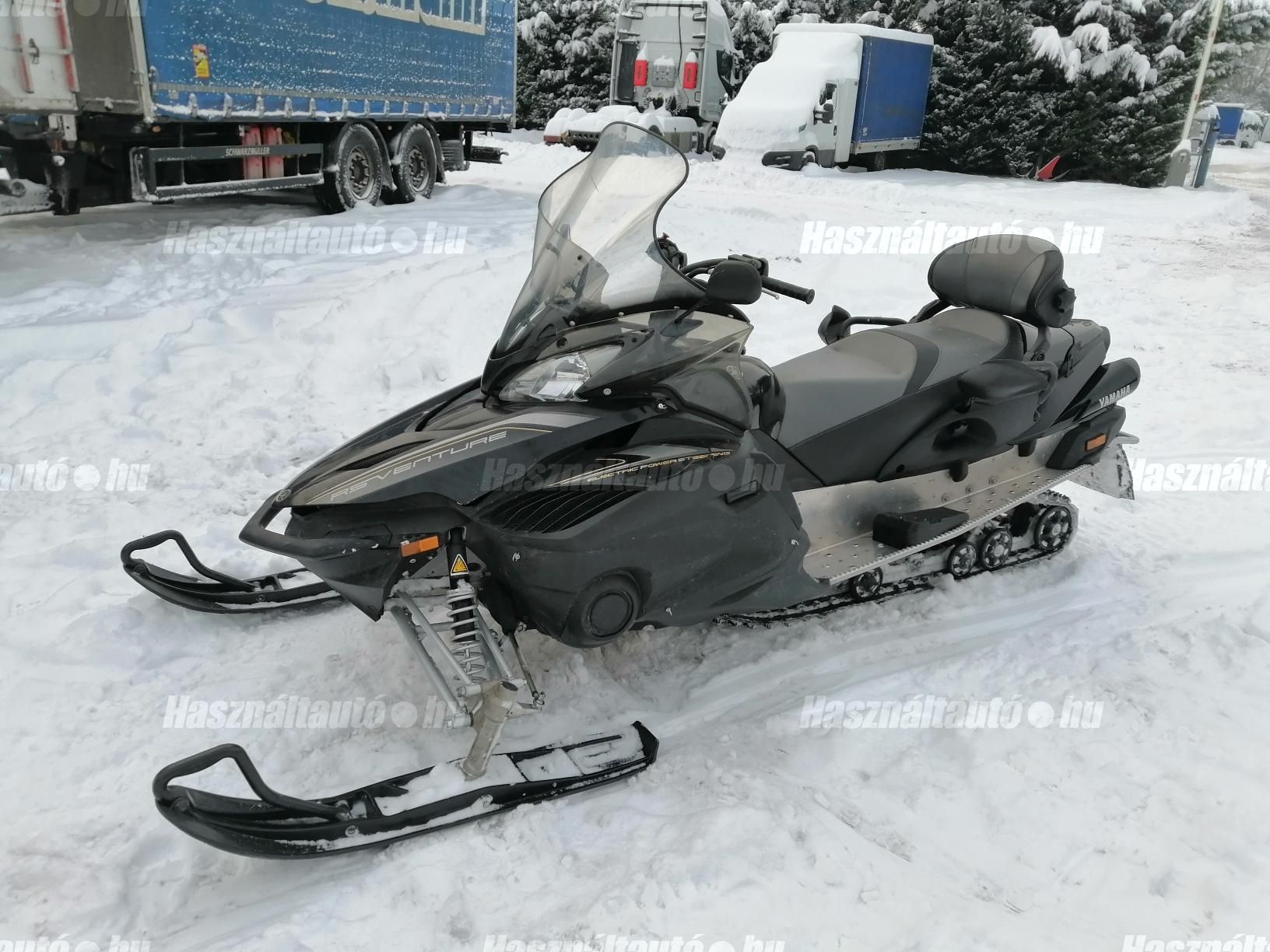 SNOWMOBILE 2012/1 - 1