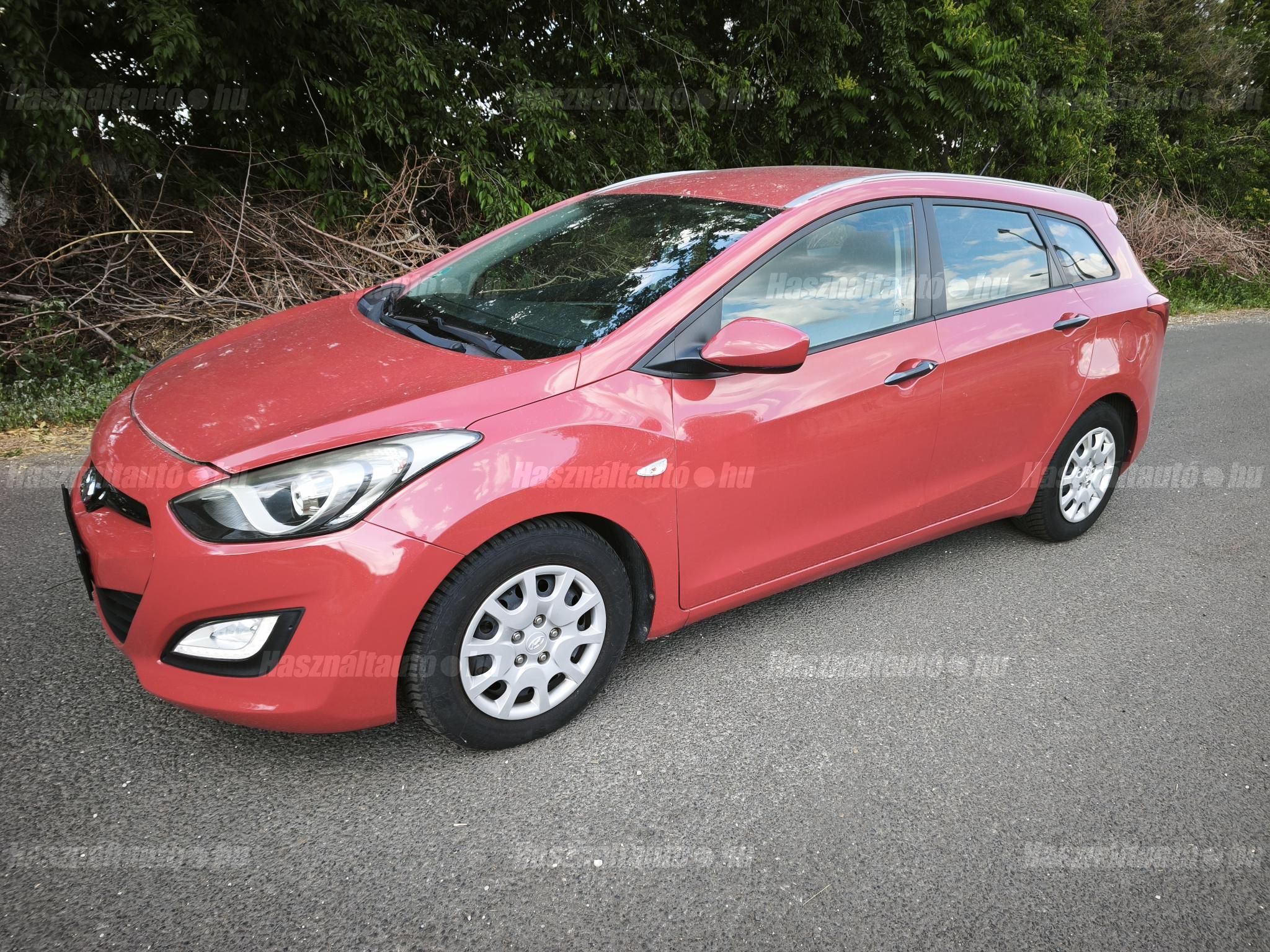 HYUNDAI I30 2013 - 1