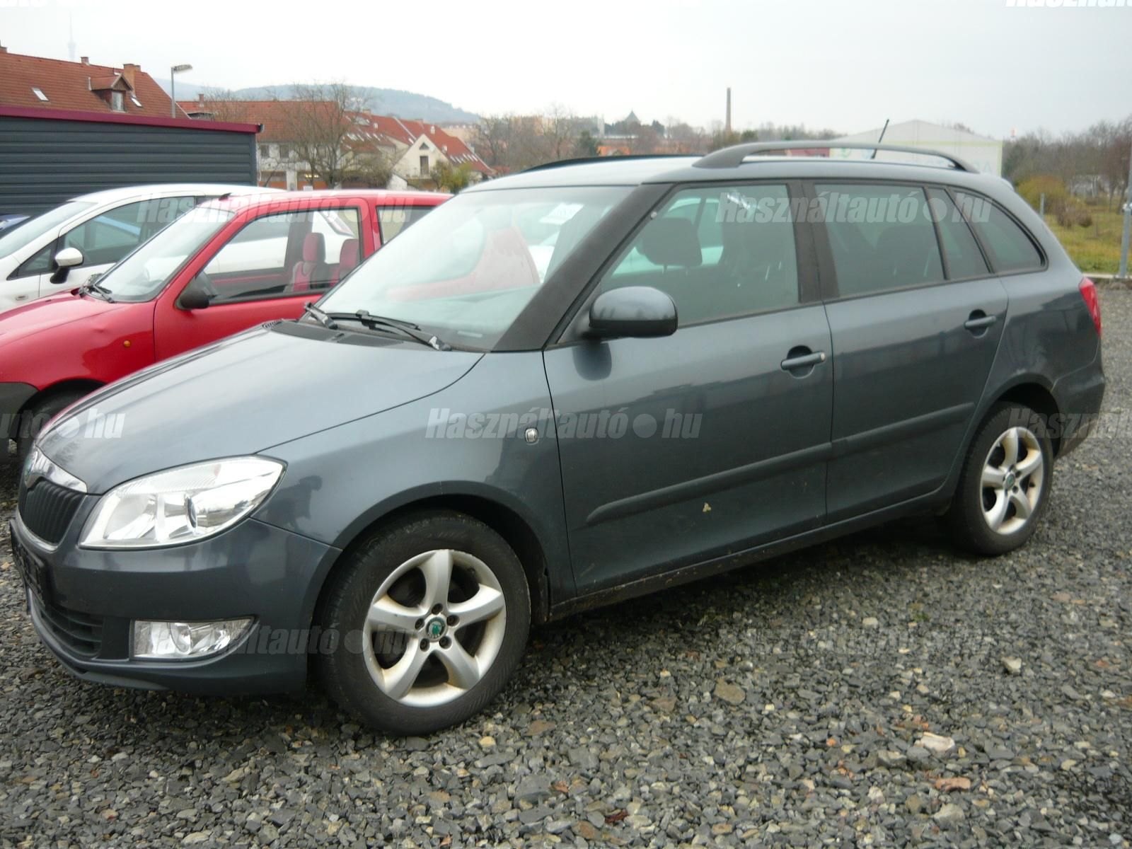 SKODA FABIA 2012/8 - 1
