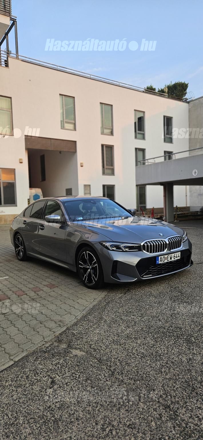 BMW 318 2024/10 - 1