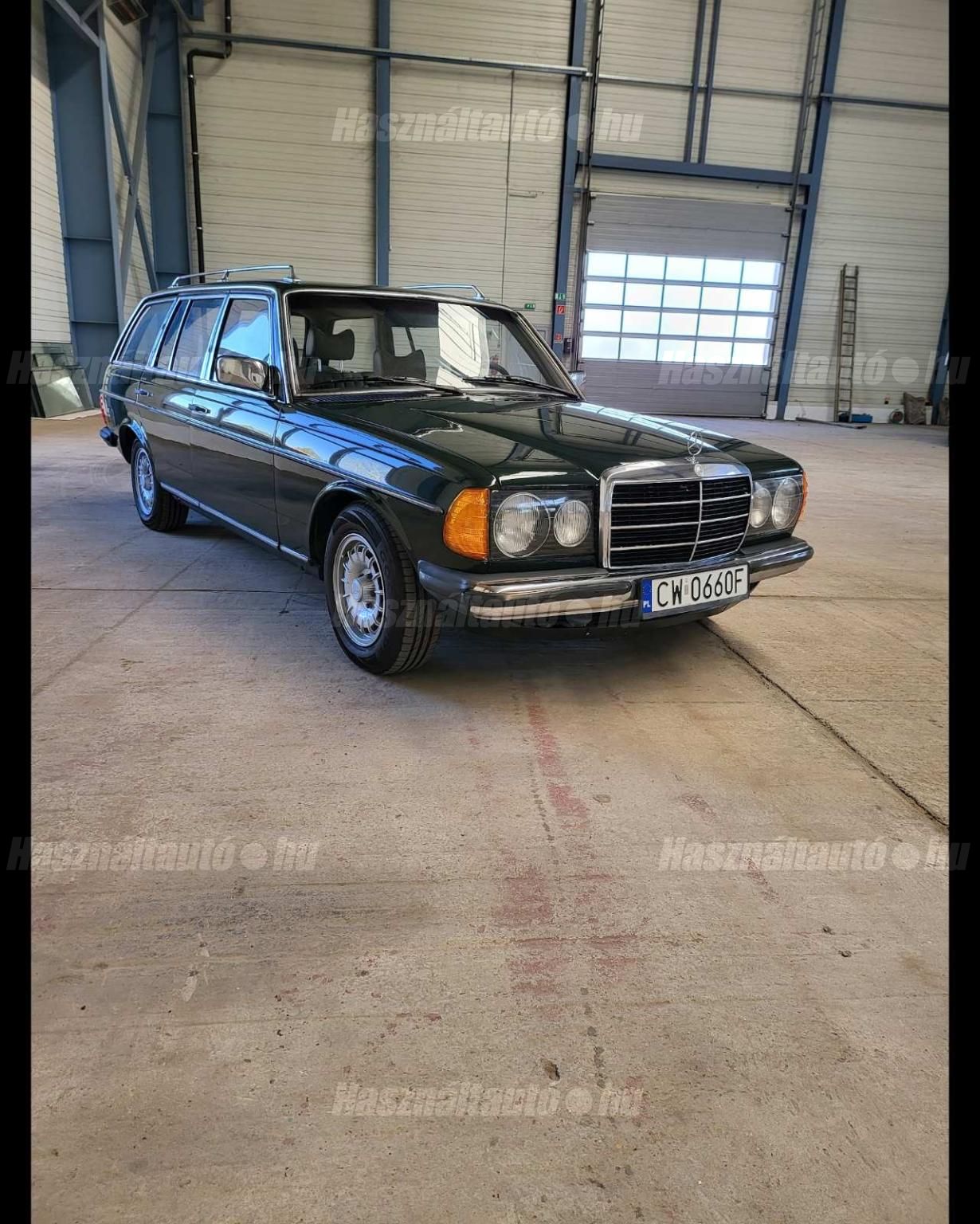 MERCEDES-BENZ W 123 1979/6 - 1