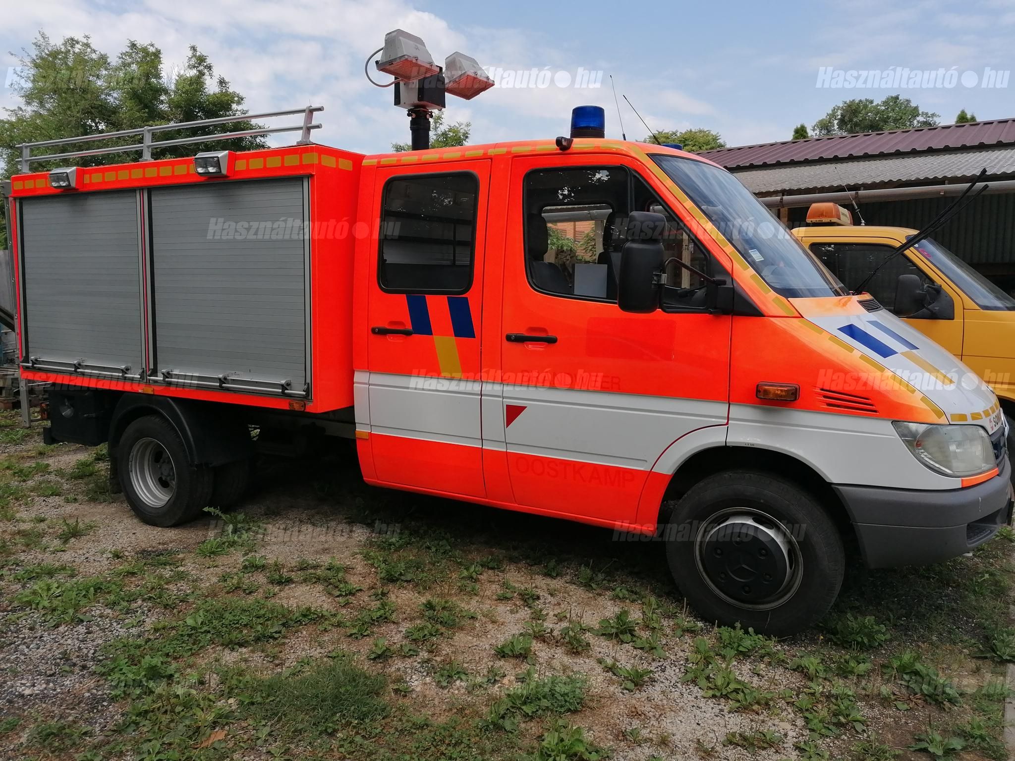 MERCEDES-BENZ SPRINTER 2001/4 - 1