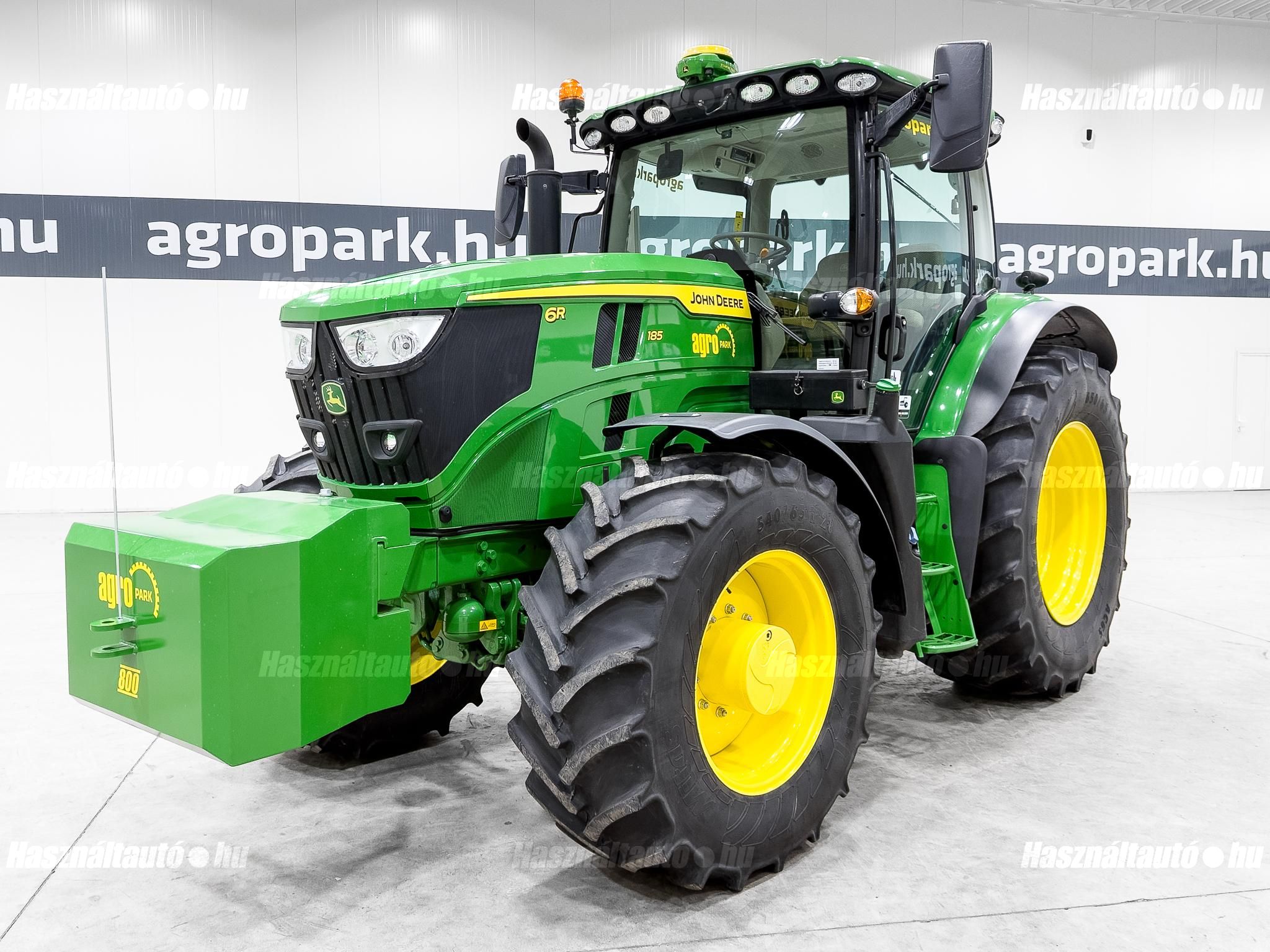 JOHN DEERE 2024/6 - 1