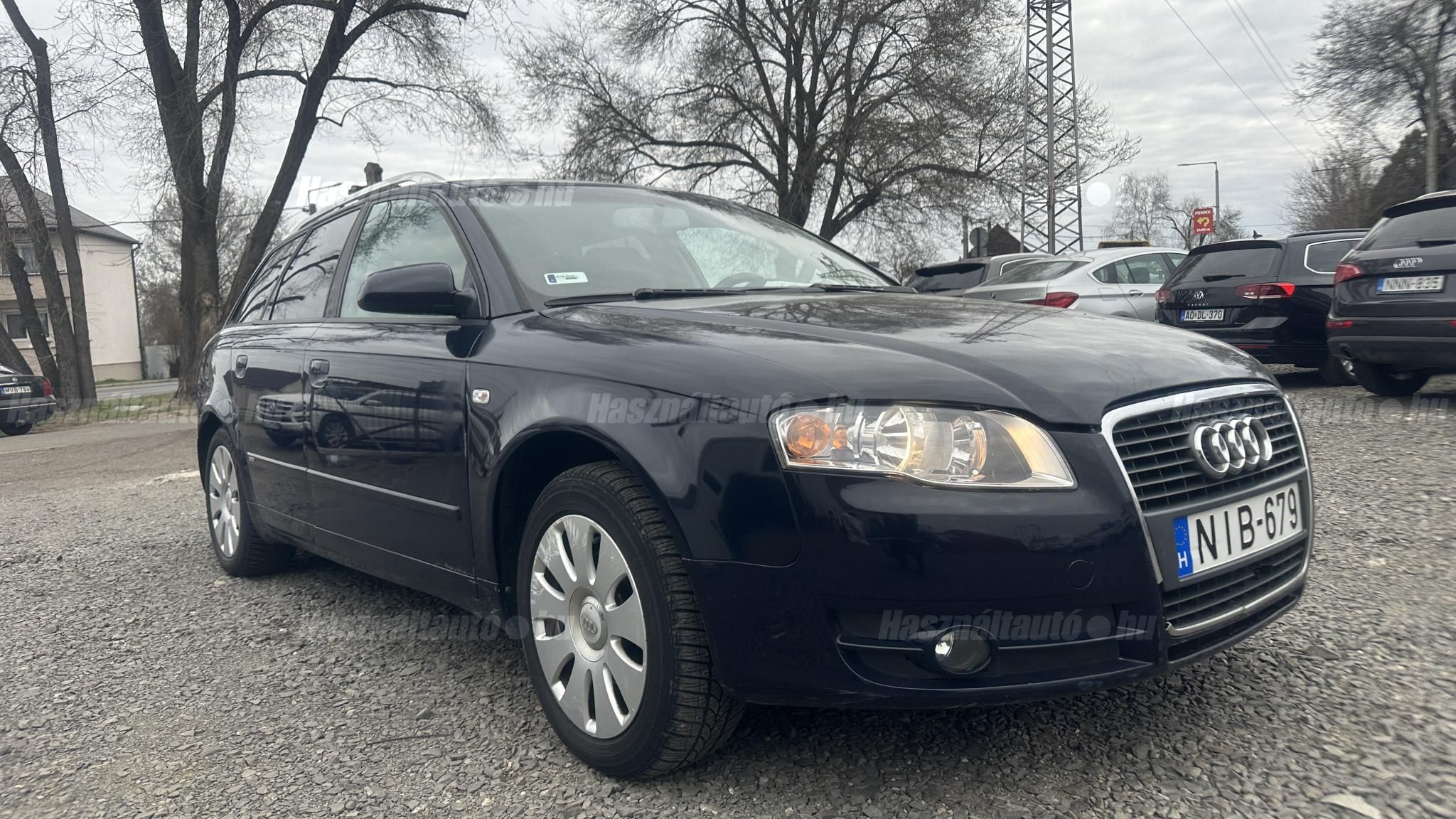 AUDI A4 2005/8 - 1