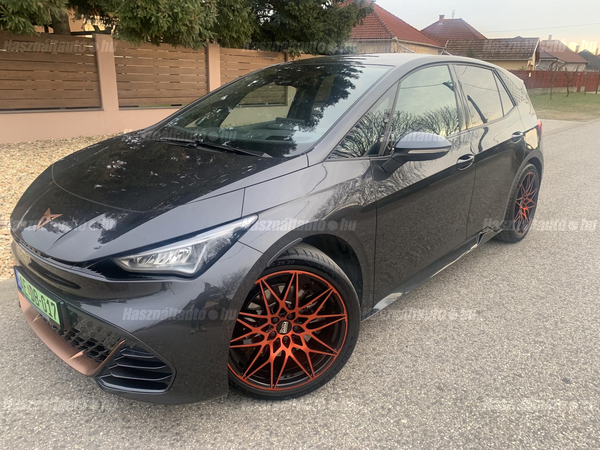CUPRA BORN 2022/7 - 1
