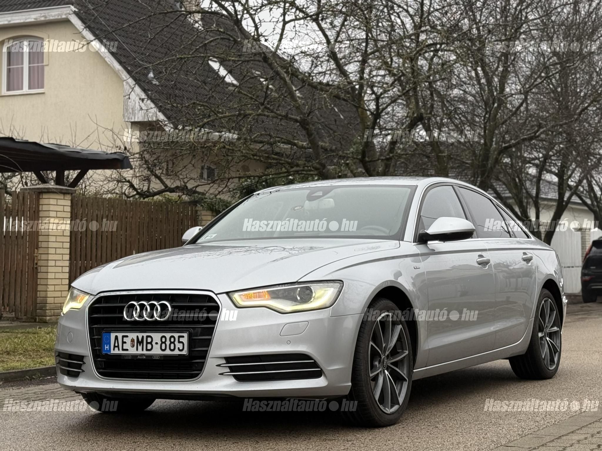 AUDI A6 2011/8 - 1