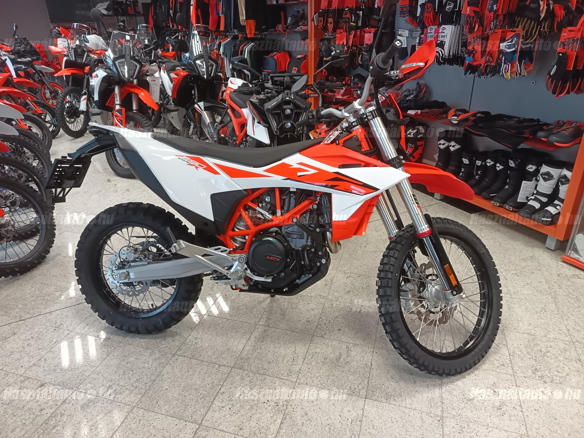 KTM 690 ENDURO R 2026 - 1