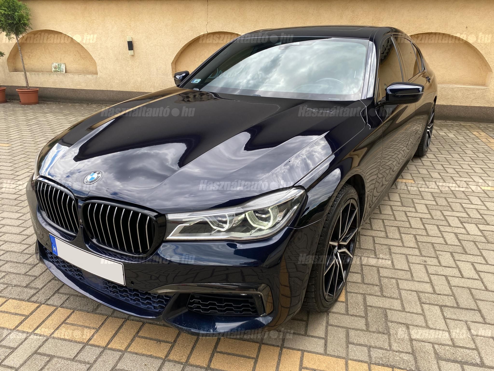 BMW 750 2016/12 - 1