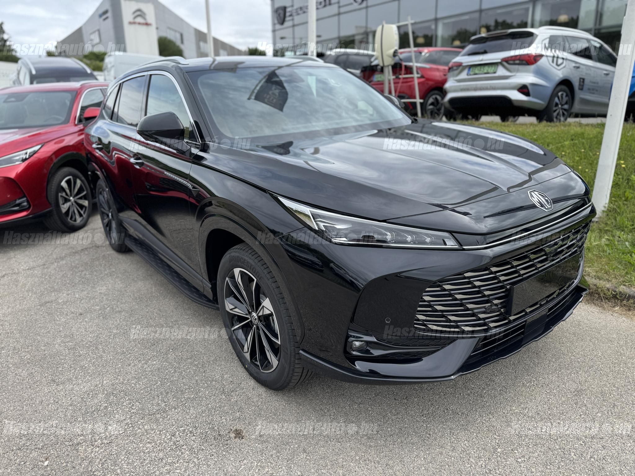 MG HS 2026 - 1
