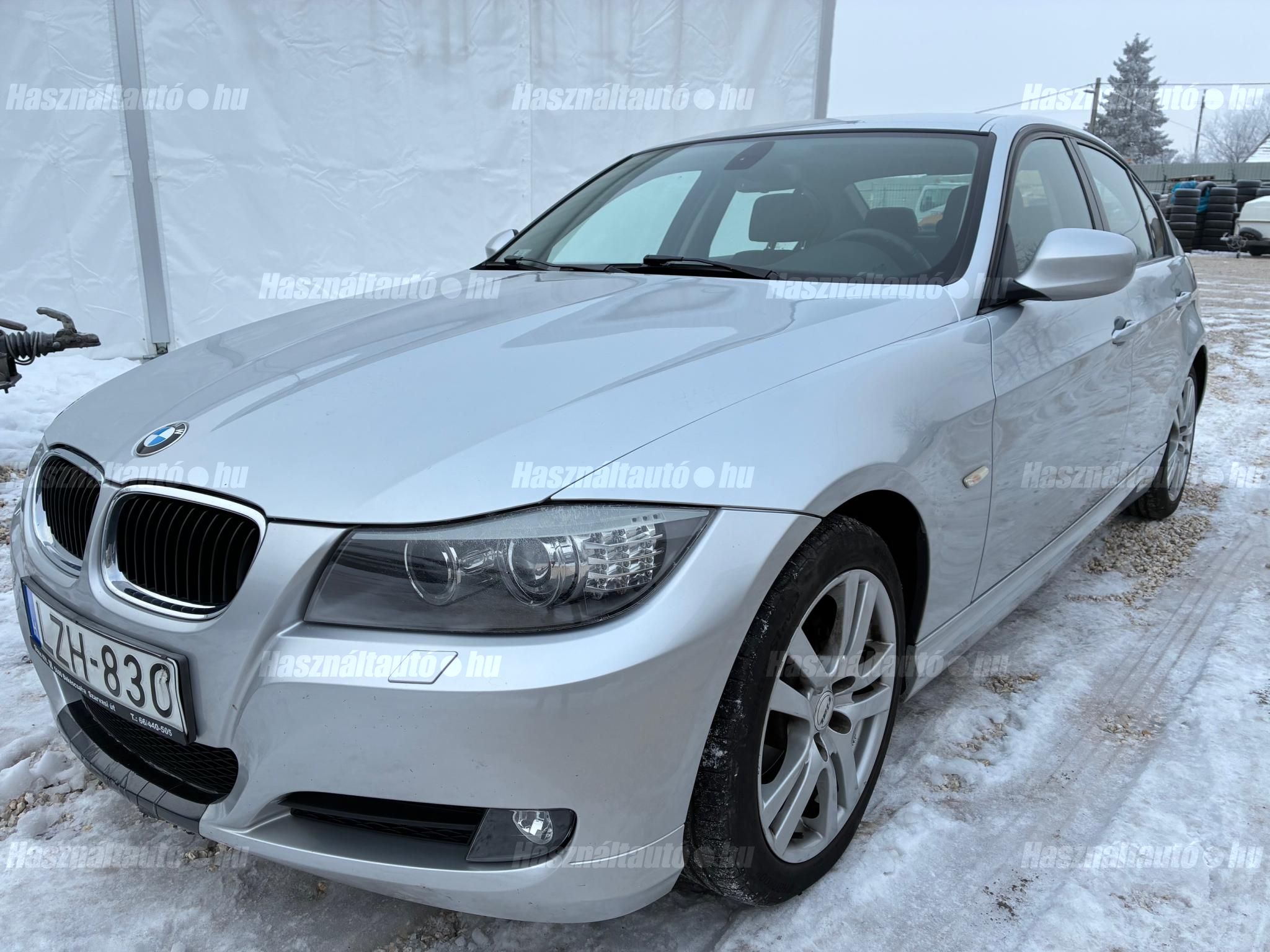 BMW 318 2012/1 - 1