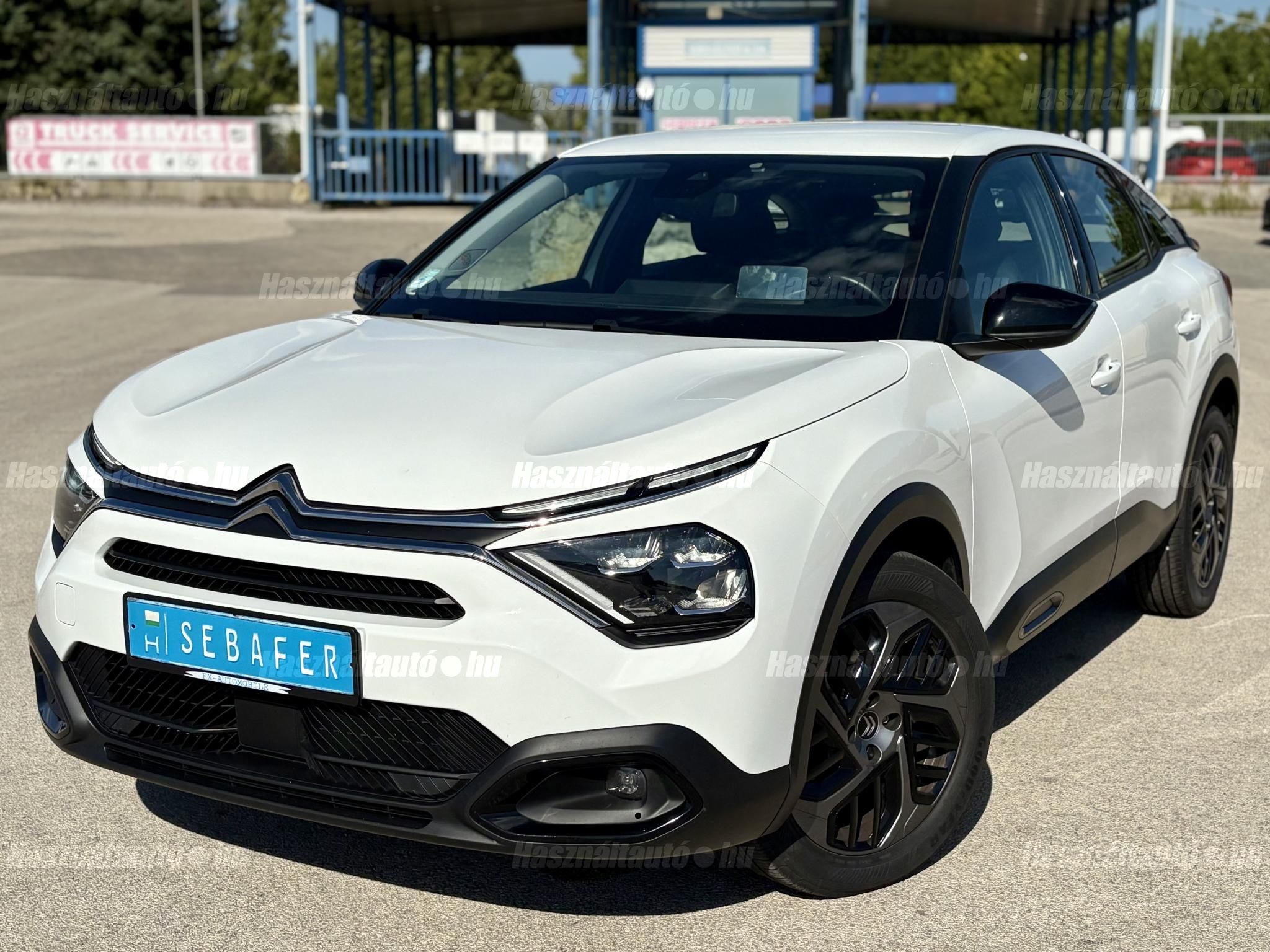 CITROEN C4 2022/8 - 1