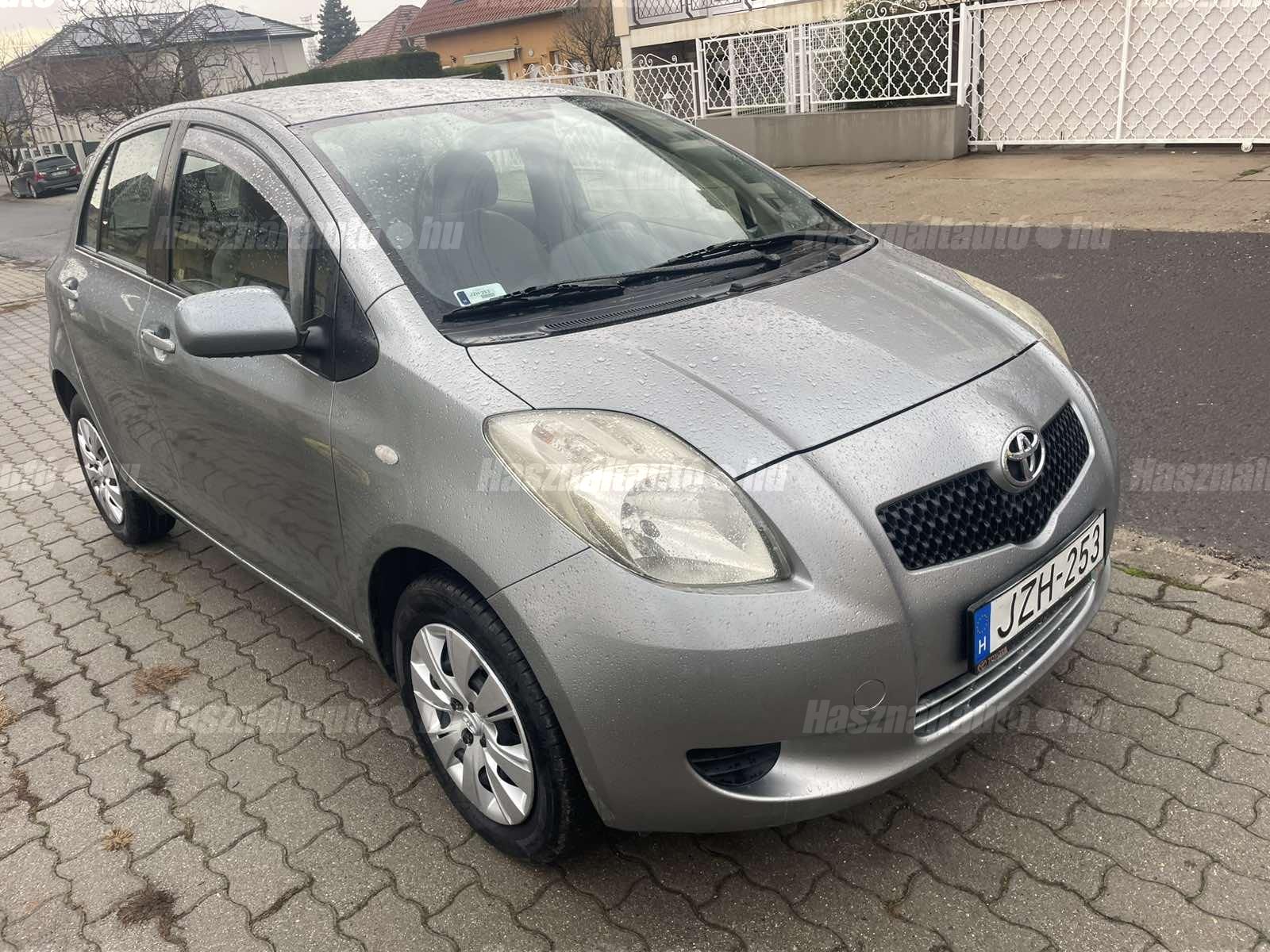TOYOTA YARIS 2006/1 - 1