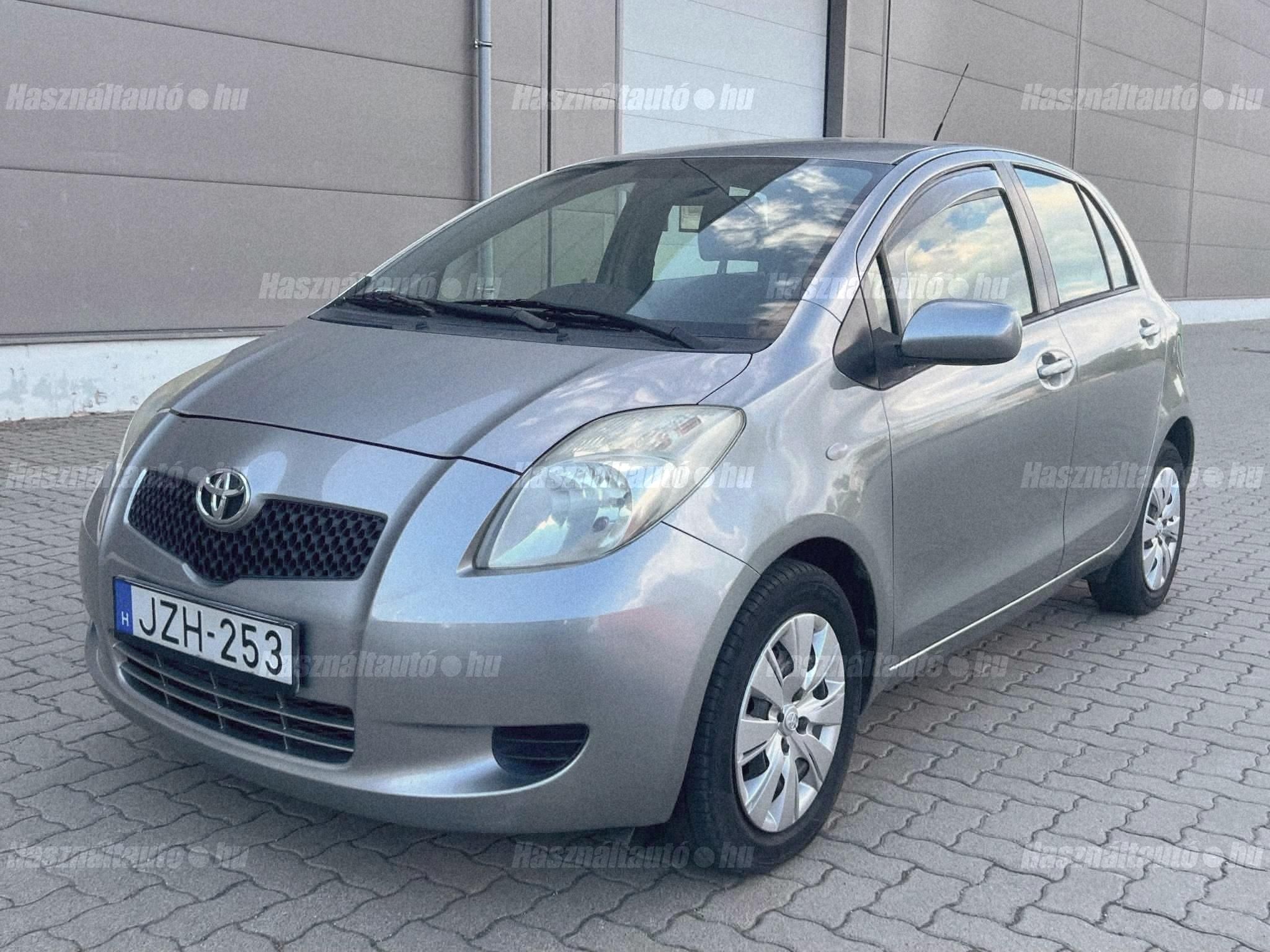 TOYOTA YARIS 2006/1 - 1