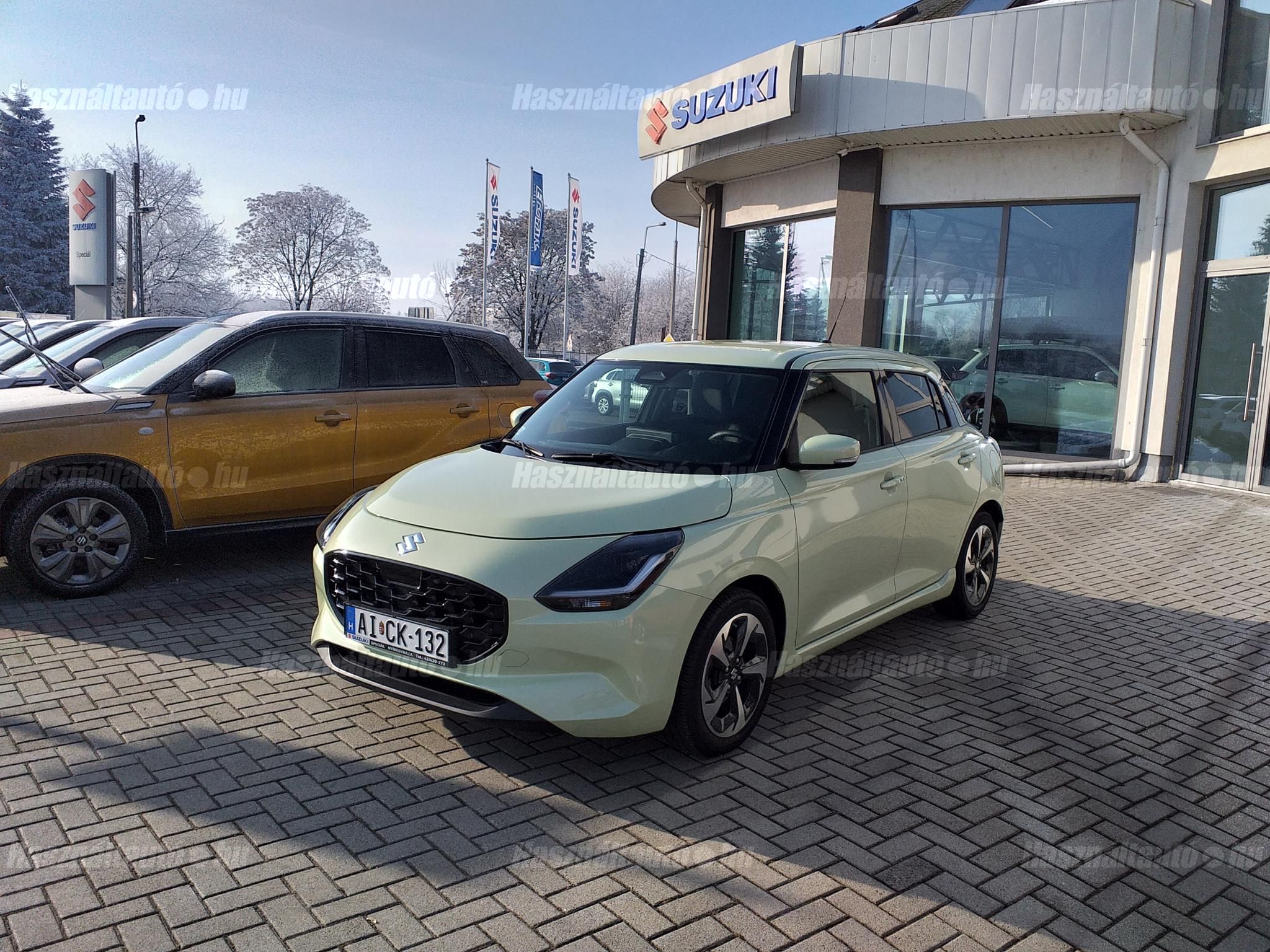 SUZUKI SWIFT 2024/7 - 1
