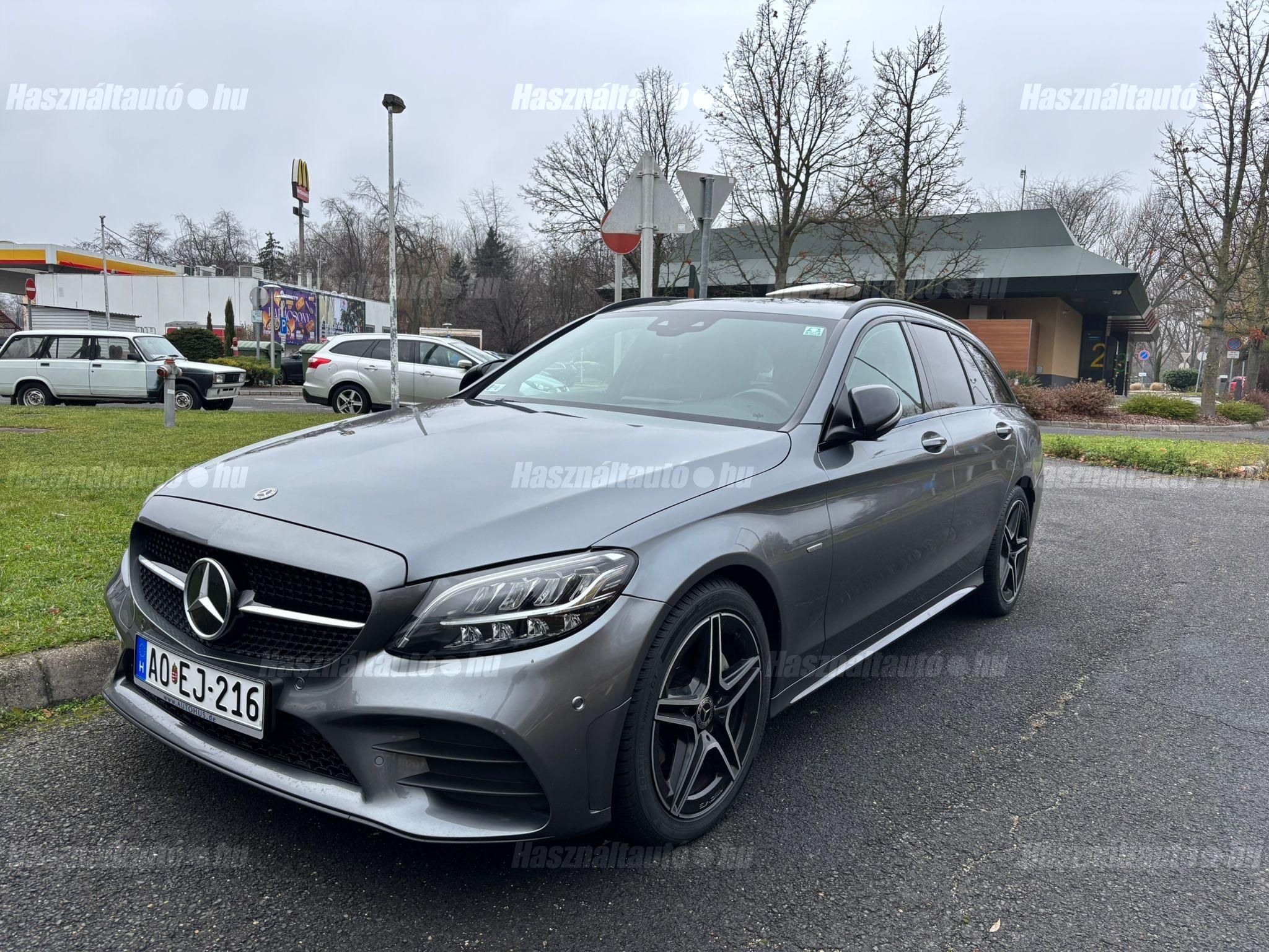 MERCEDES-BENZ C 220 2021/6 - 1