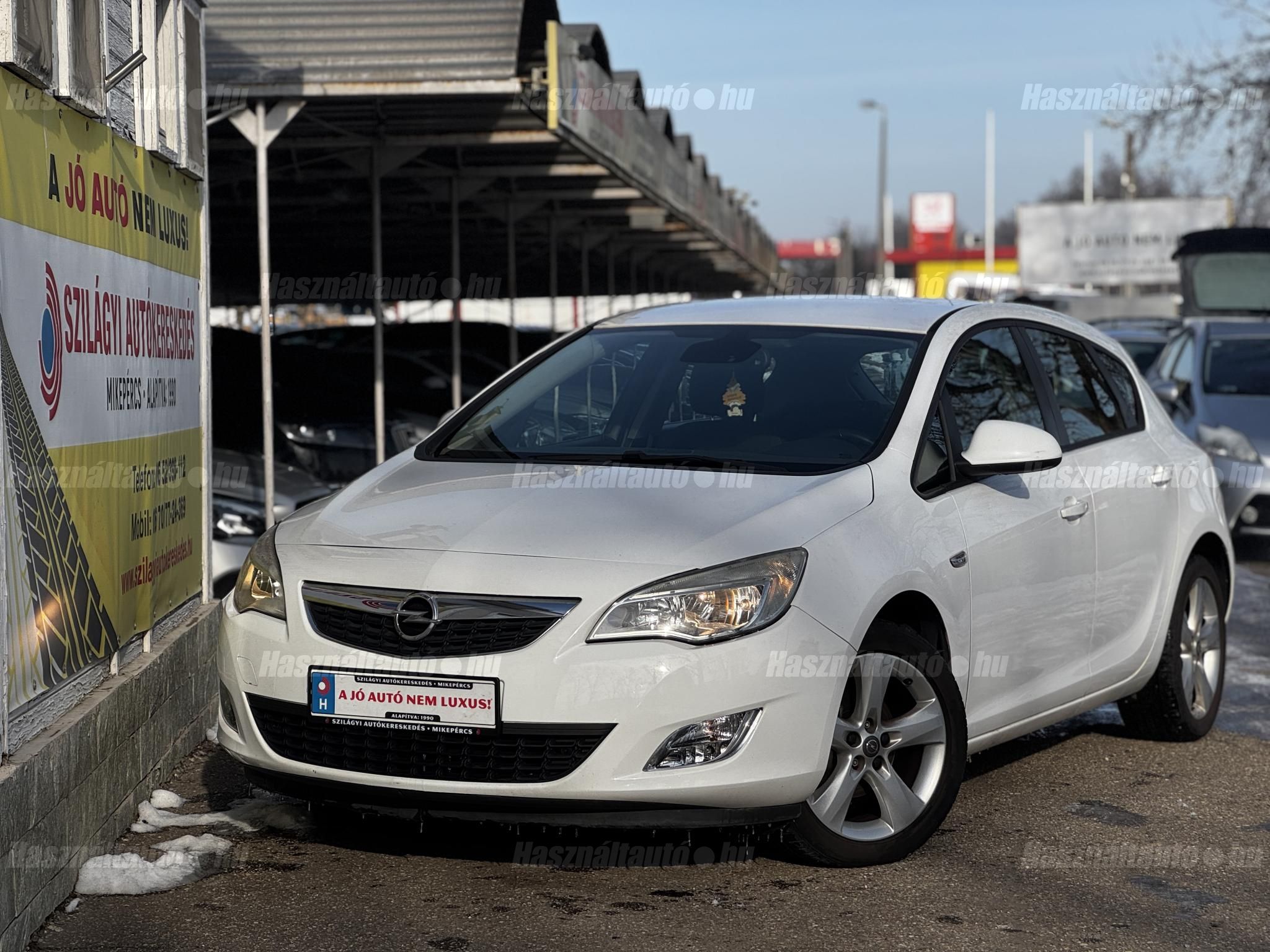 OPEL ASTRA J 2010/5 - 1