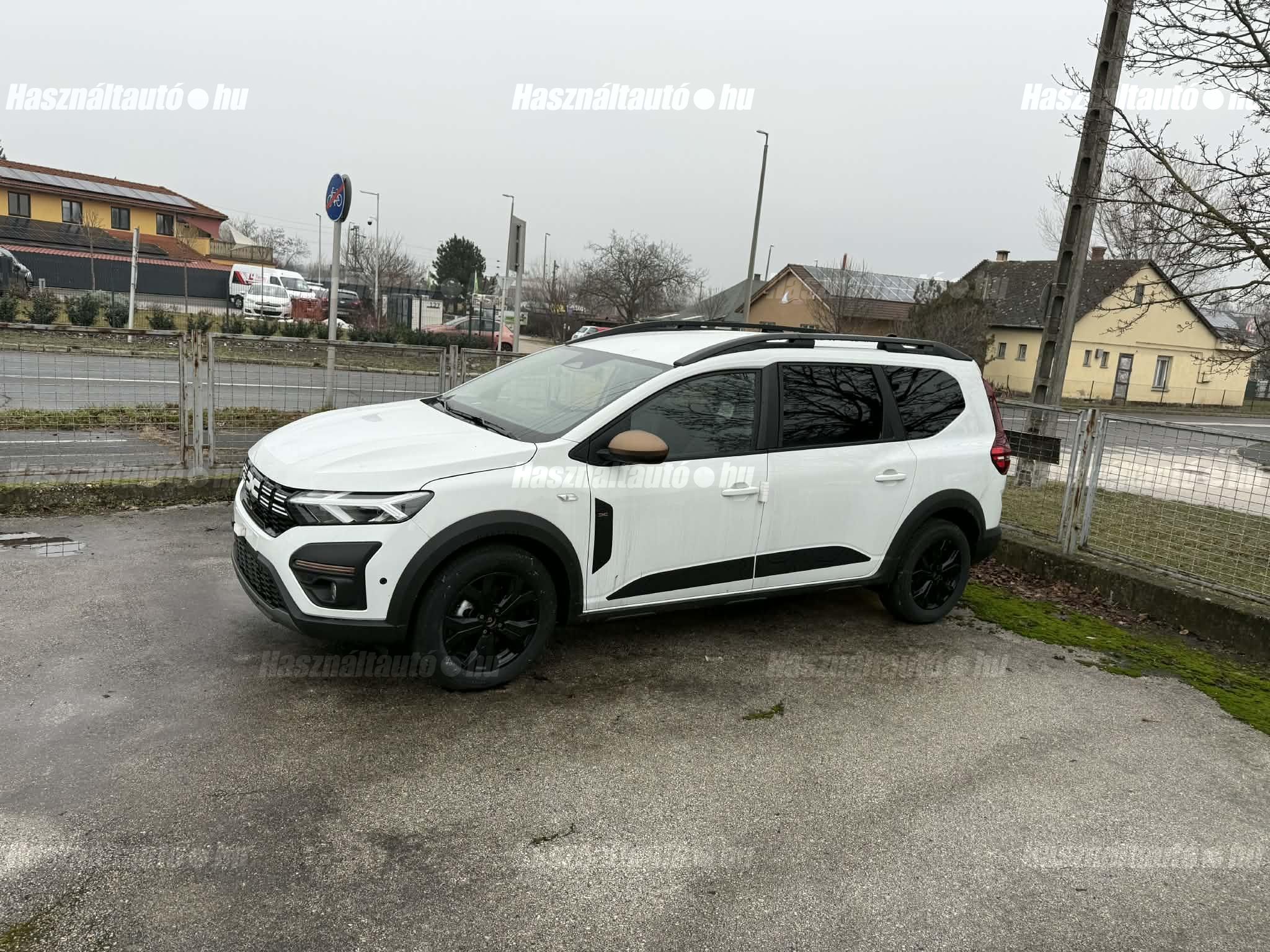 DACIA JOGGER 2025/12 - 1