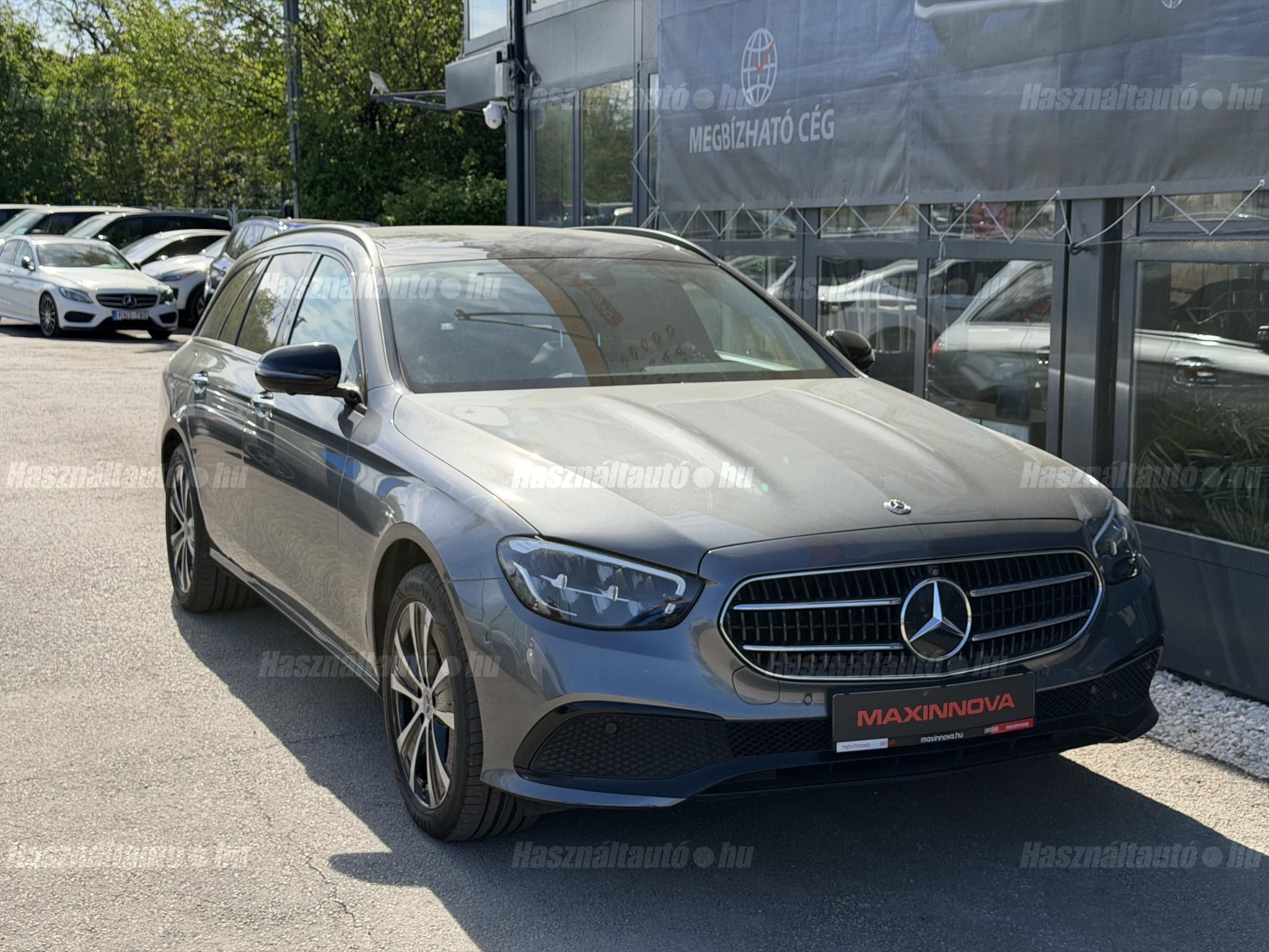 MERCEDES-BENZ E 300 2020/12 - 1