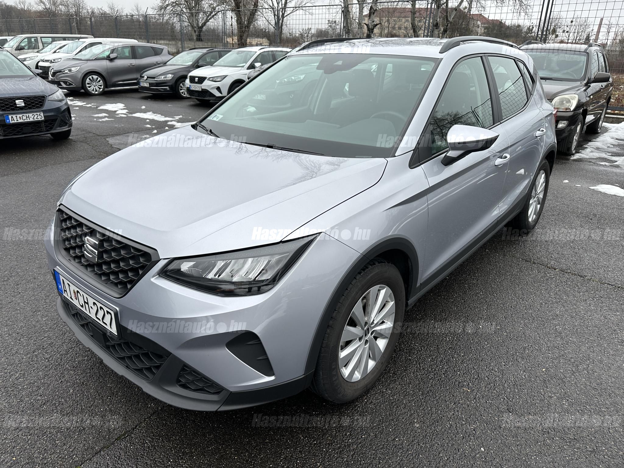 SEAT ARONA 2024/6 - 1