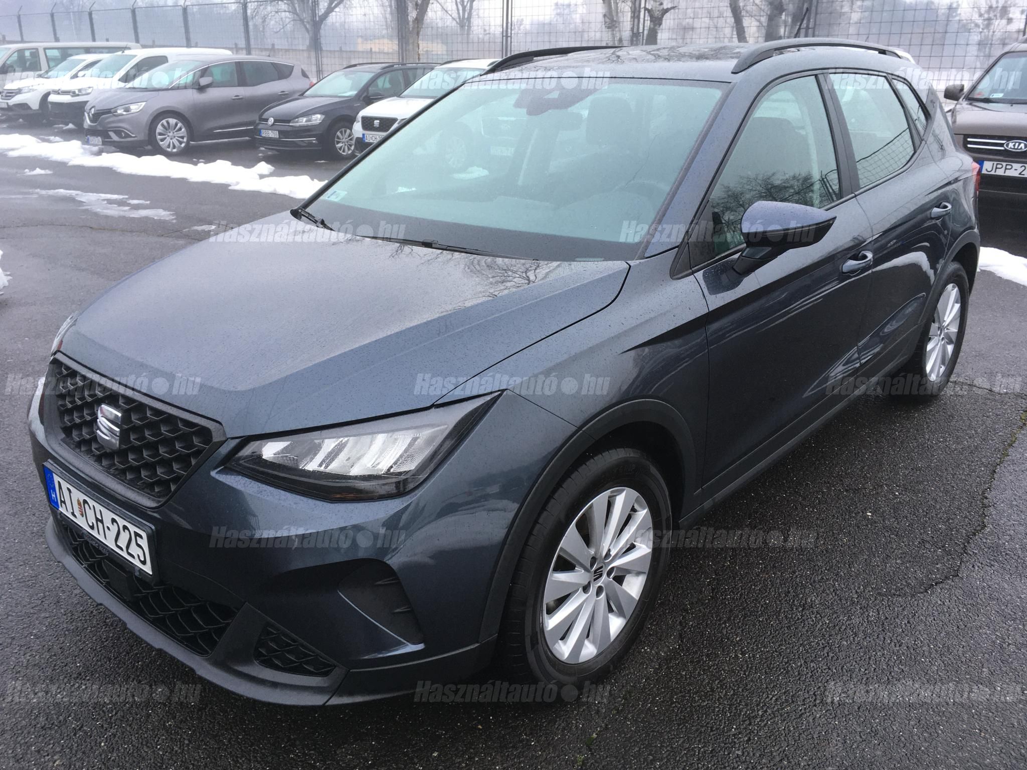 SEAT ARONA 2024/6 - 1