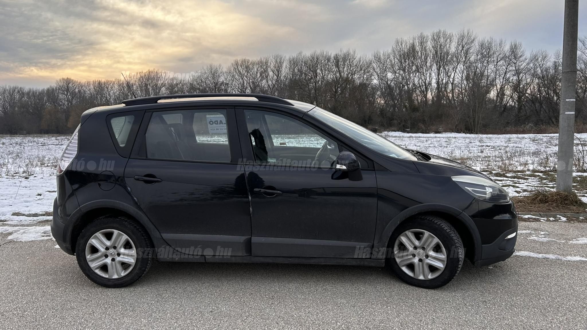 RENAULT SCENIC 2013/10 - 1