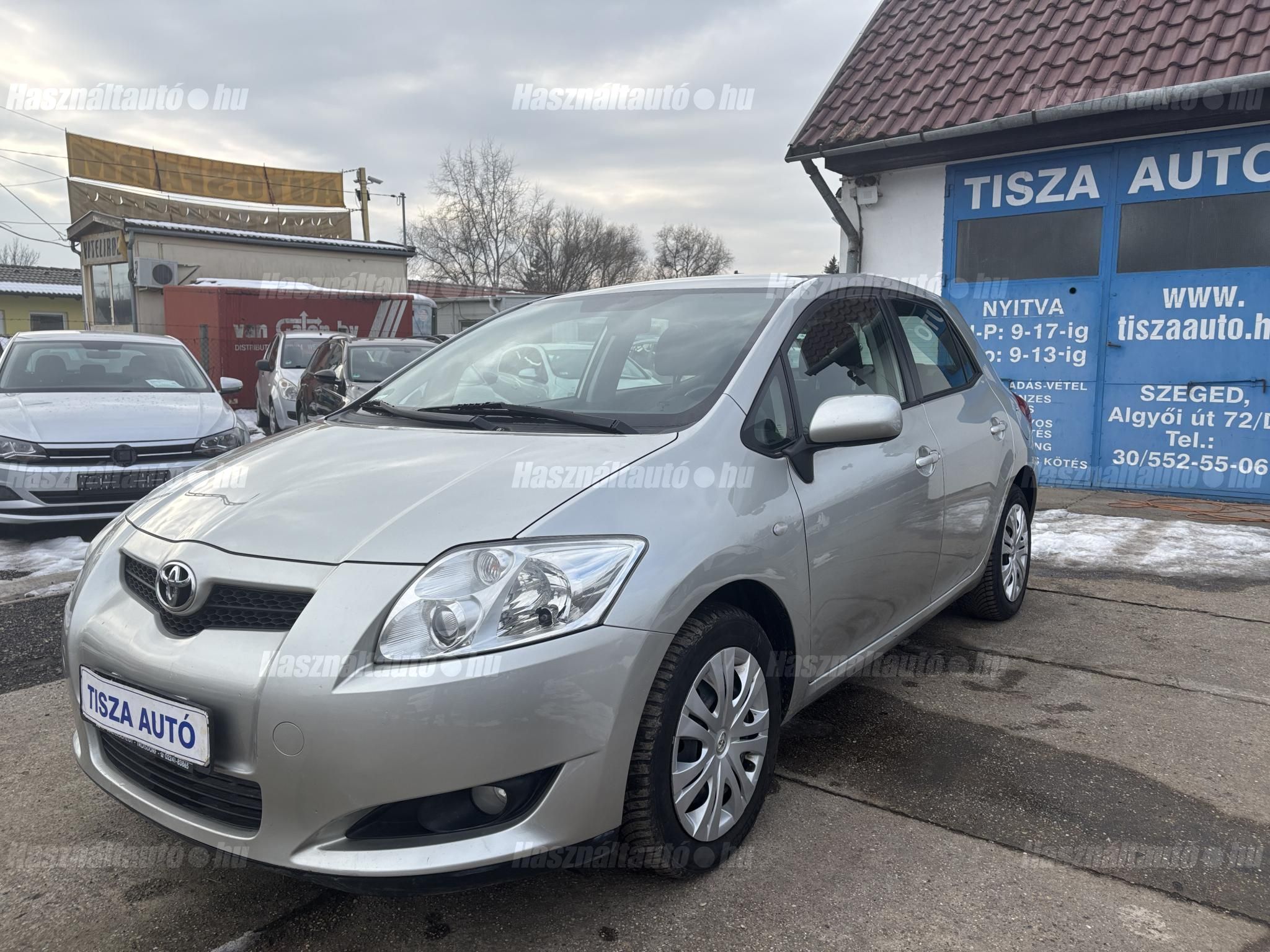 TOYOTA AURIS 2008/1 - 1