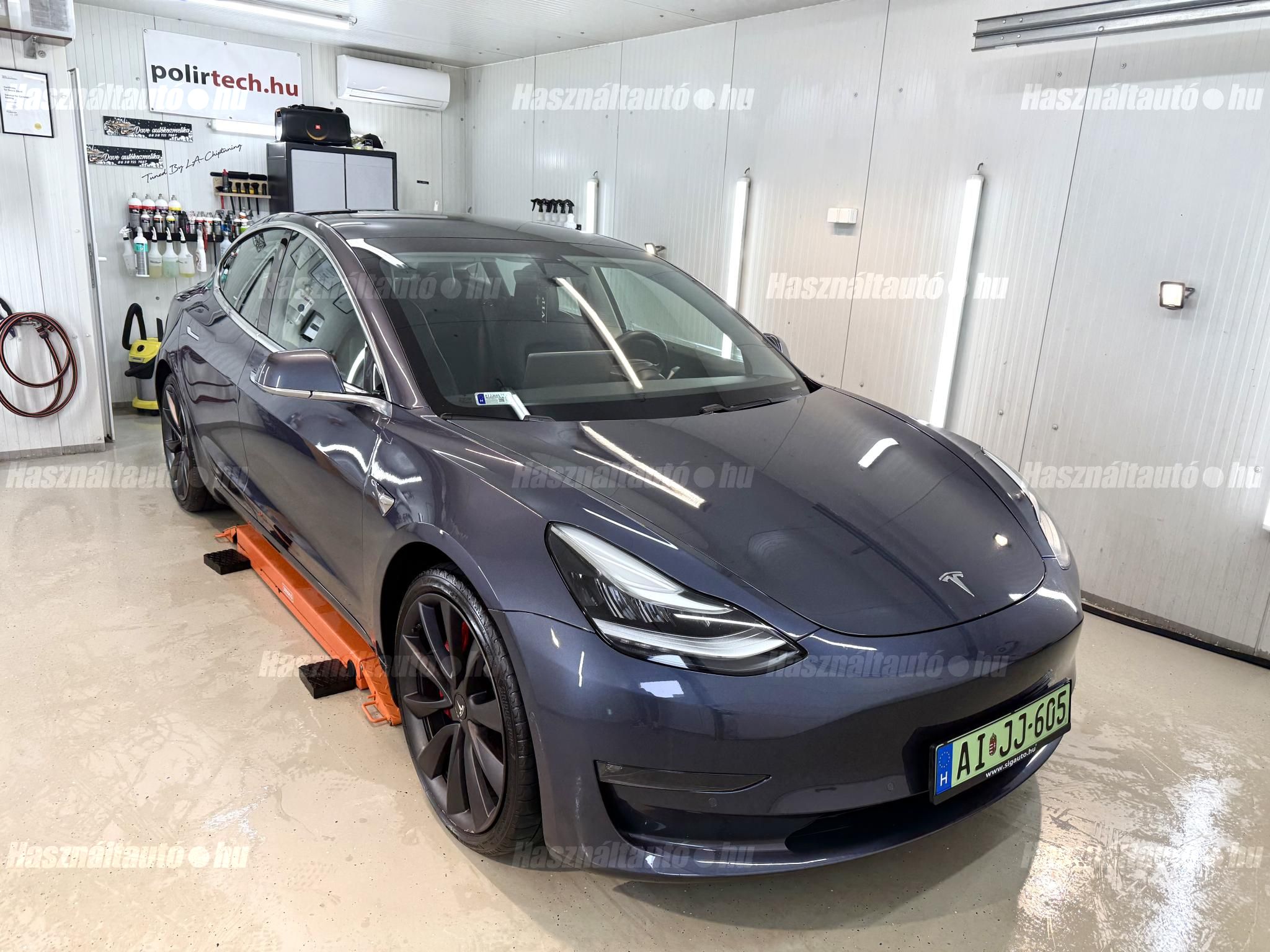 TESLA MODEL 3 2020/11 - 1