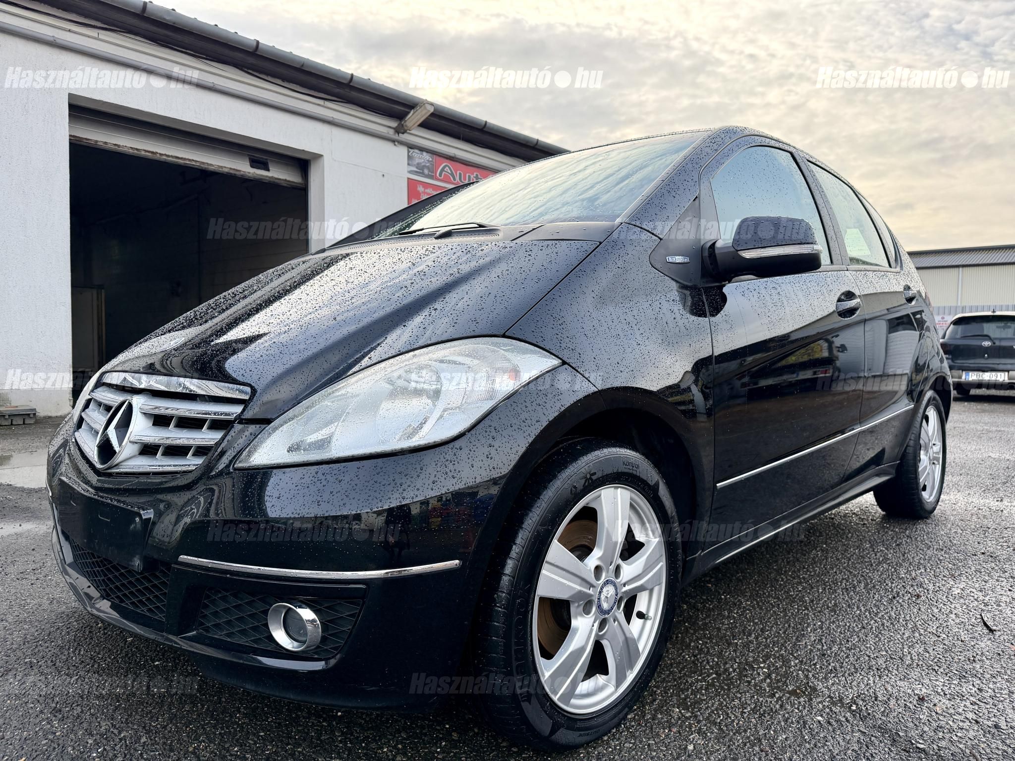 MERCEDES-BENZ A 160 2009/12 - 1
