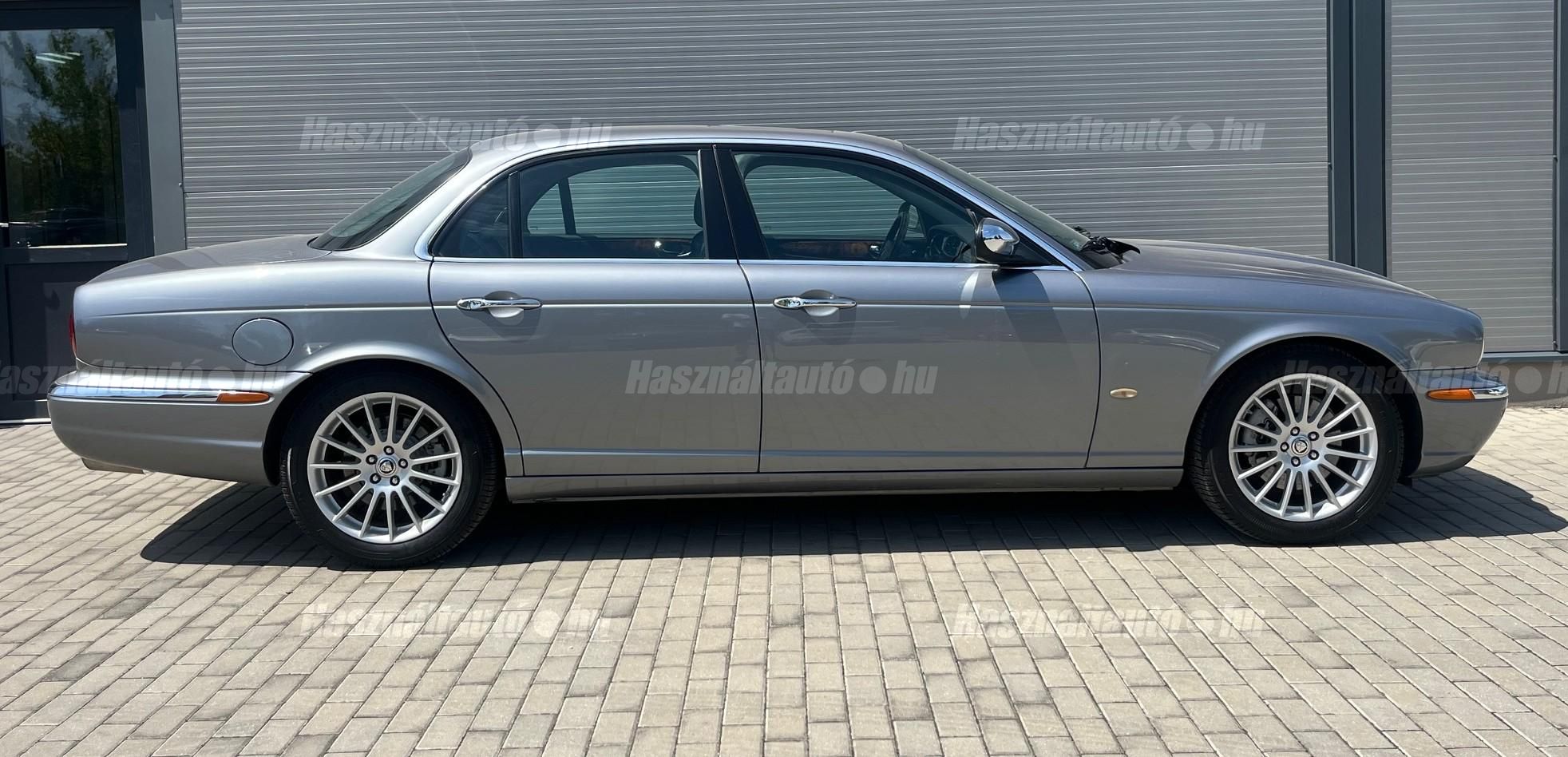 JAGUAR XJ 2006/11 - 1