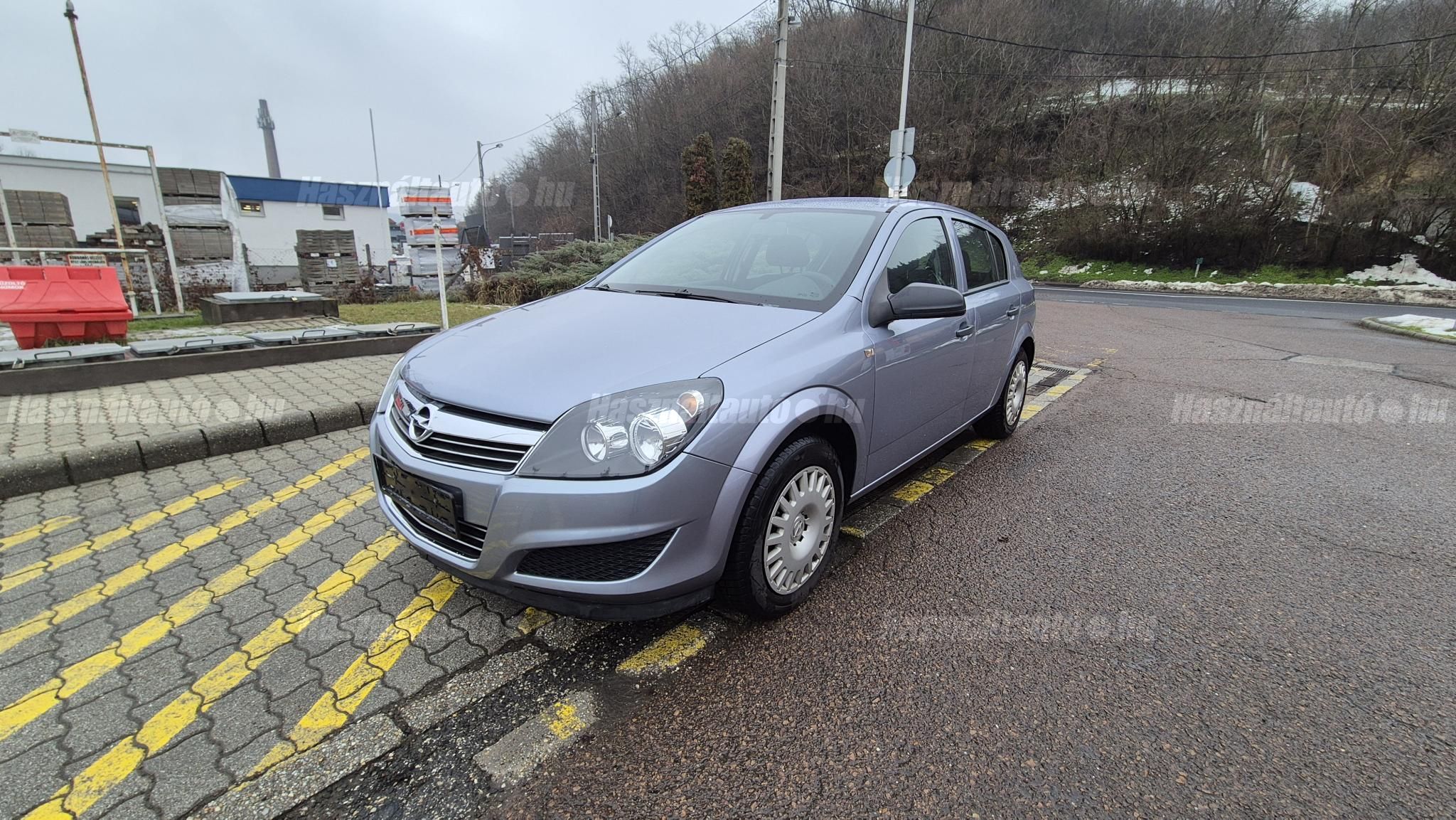 OPEL ASTRA H 2009/12 - 1