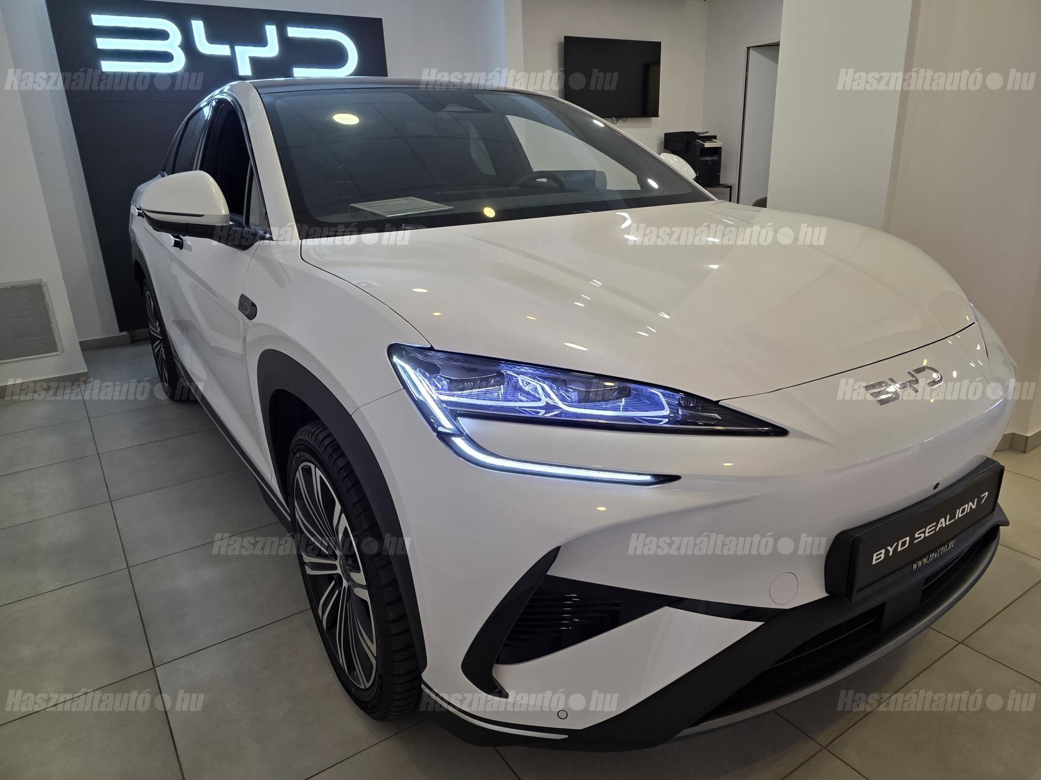 BYD SEALION 7 2025 - 1