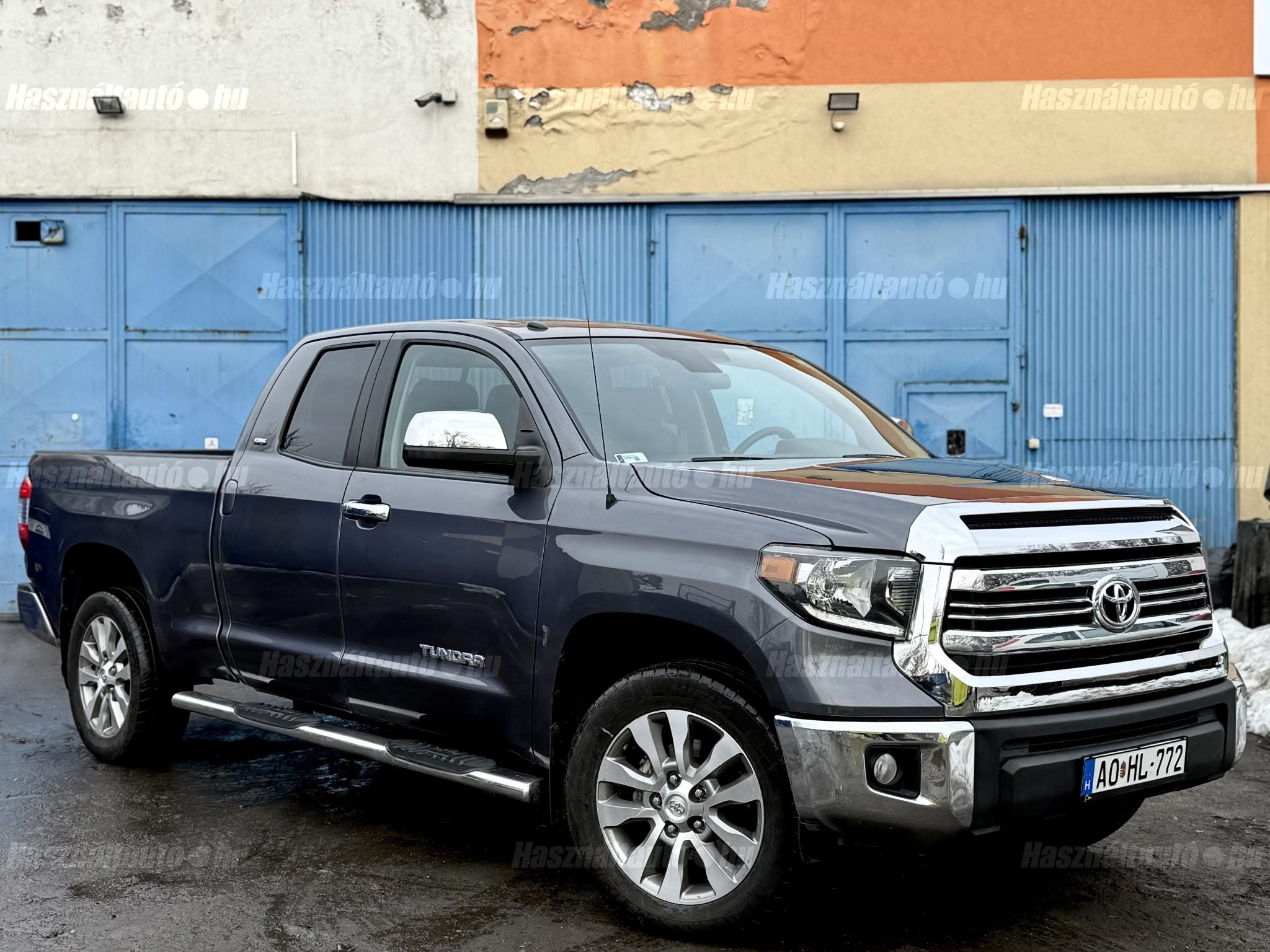TOYOTA TUNDRA 2017/8 - 1