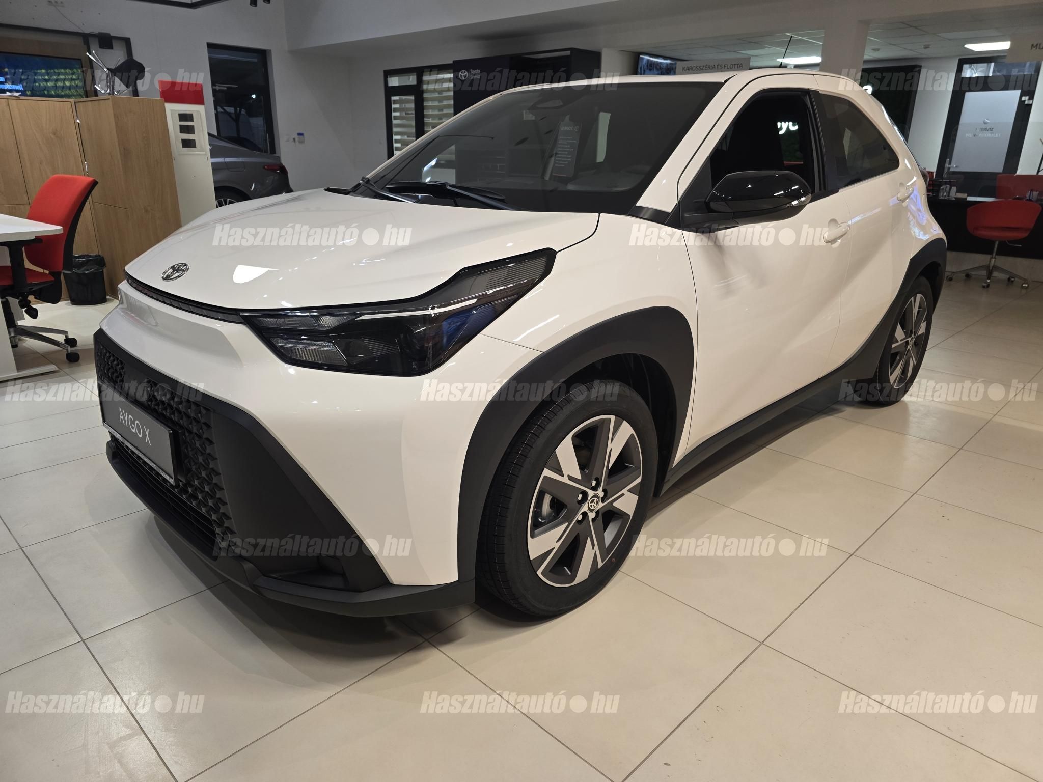 TOYOTA AYGO 2026 - 1